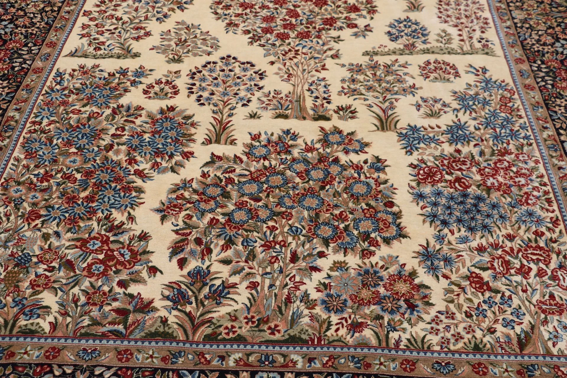 Hand-Knotted Wool Kerman Persian Rug, 218 × 303 cm