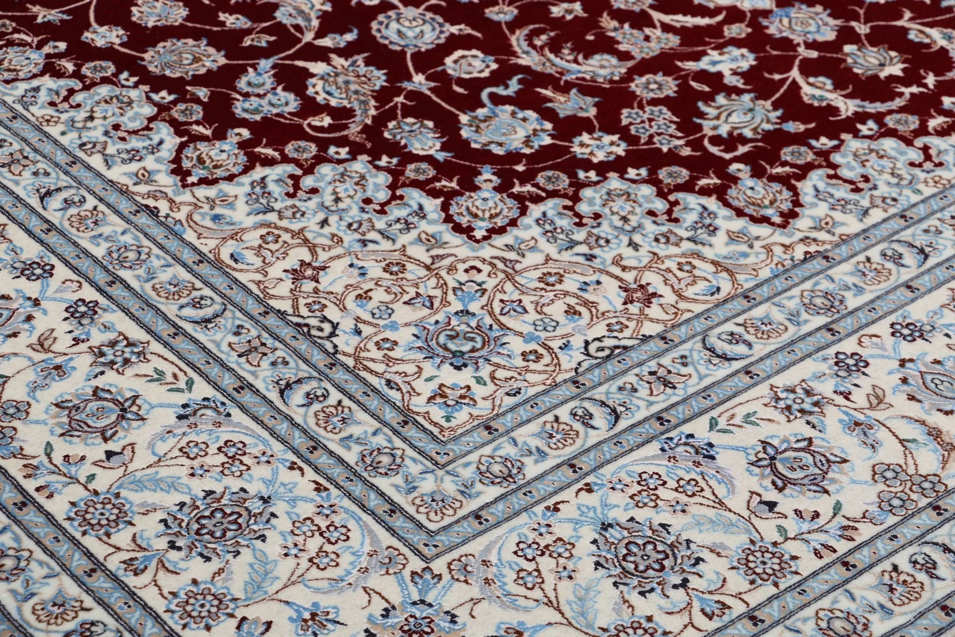 Nain Persian Rug 203 × 260 cm, Wool & Silk, hand-knotted
