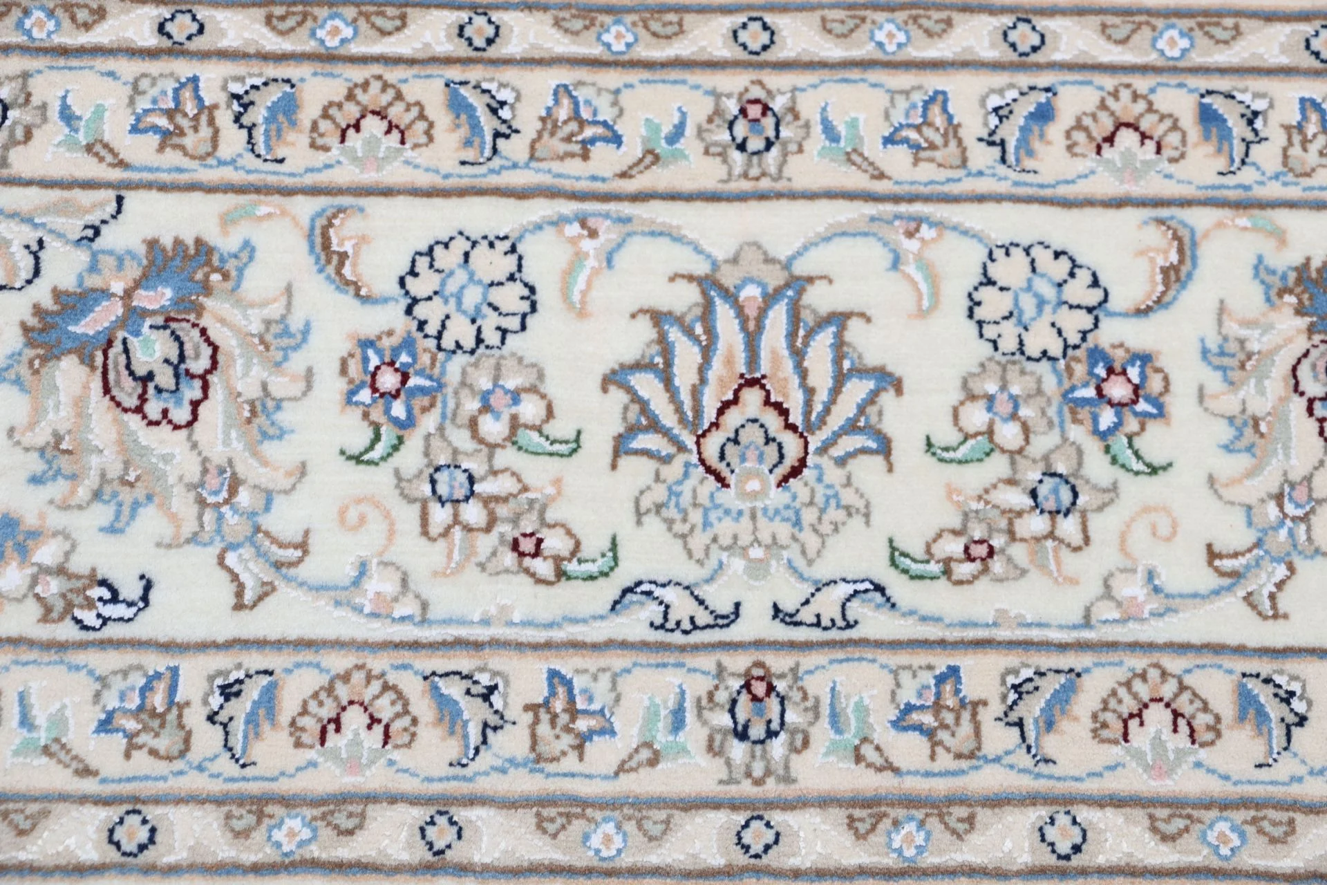 Hand-Knotted Wool Nain Persian Rug, 250 × 305 cm