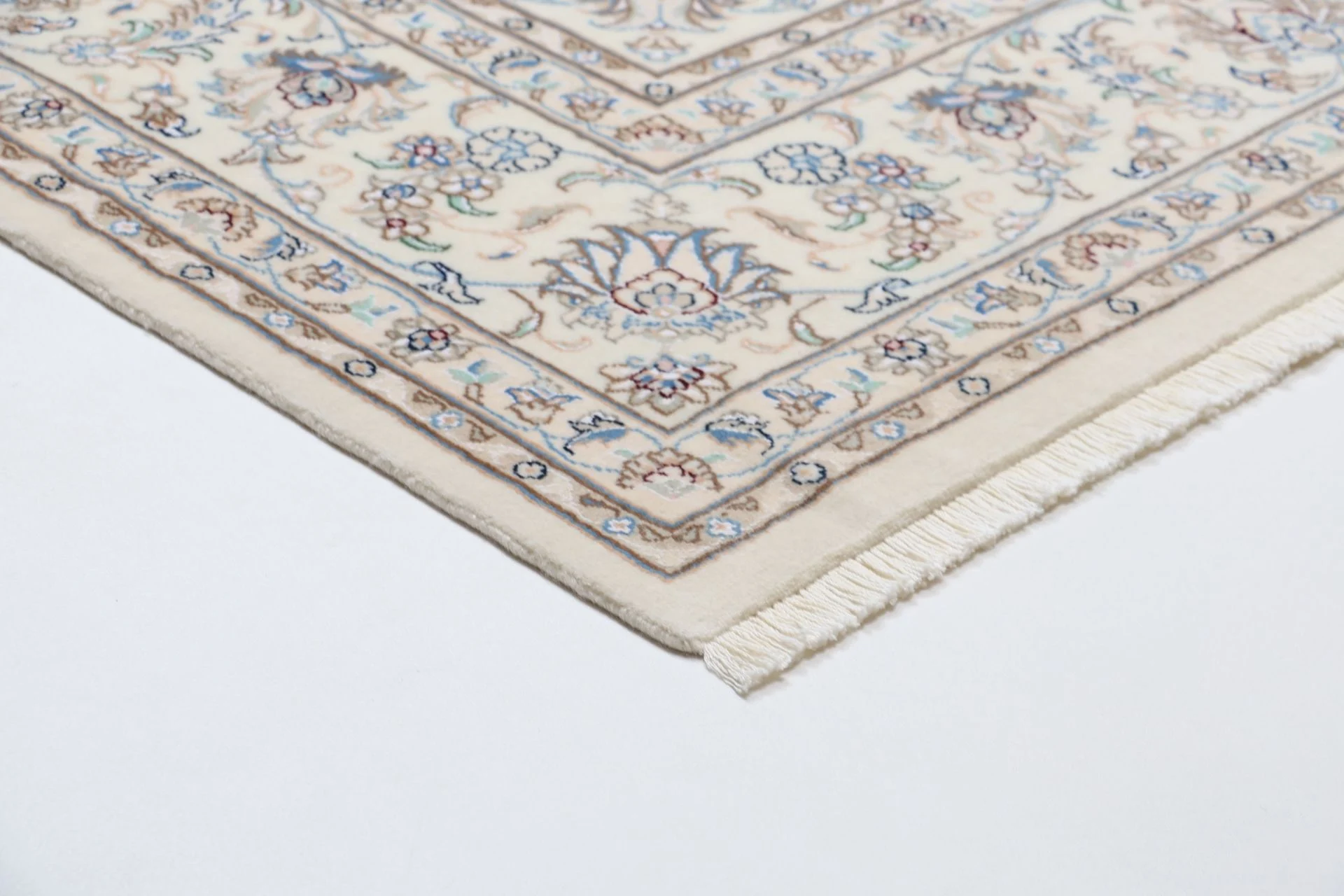 Hand-Knotted Wool Nain Persian Rug, 250 × 305 cm