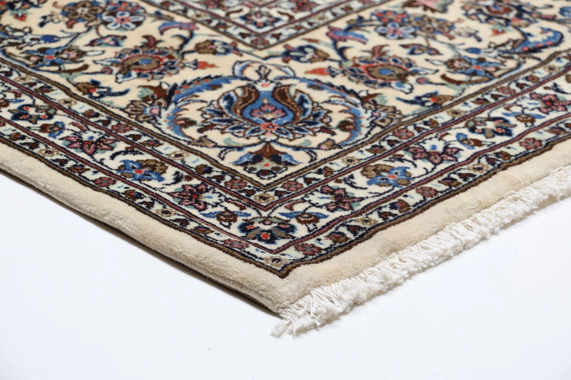 perserteppich-kashan-250-x-356-cm-schurwolle-seide-handgeknupft-25 Kashan Persian Rug 250 × 356 cm, Wool & Silk, hand-knotted