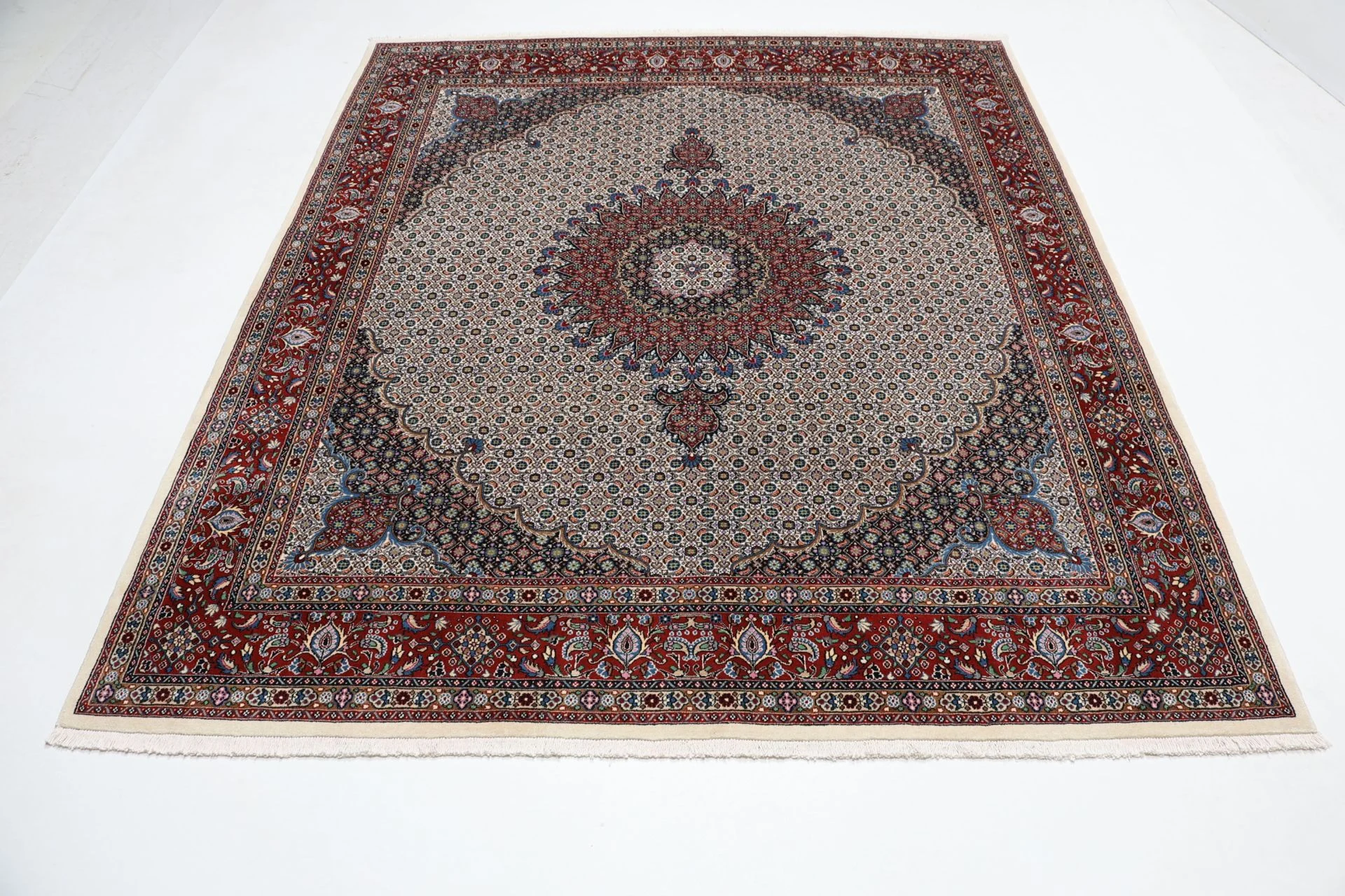 Moud Persian Rug 253 × 300 cm, Wool, hand-knotted
