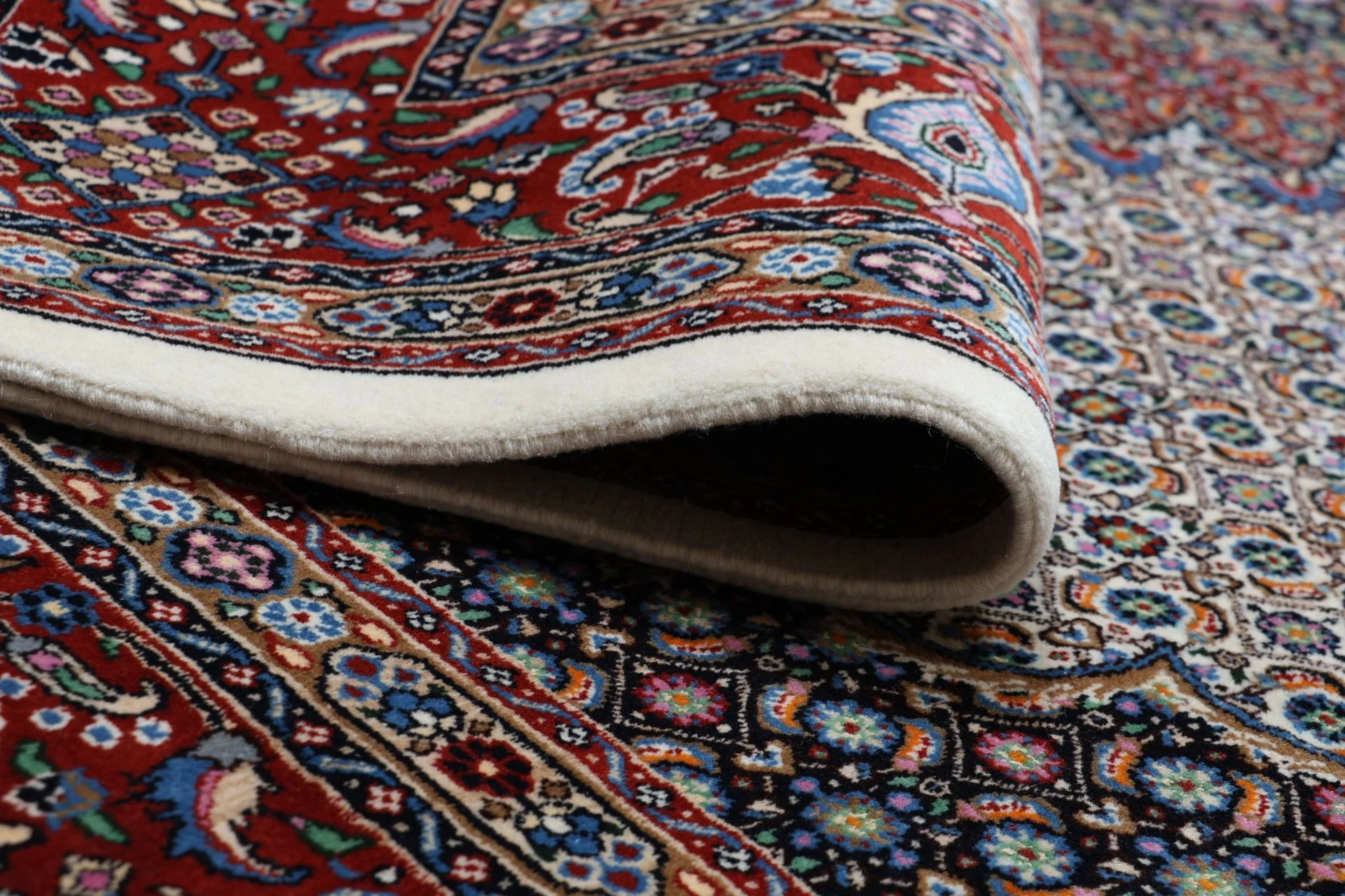 Moud Persian Rug 253 × 300 cm, Wool, hand-knotted