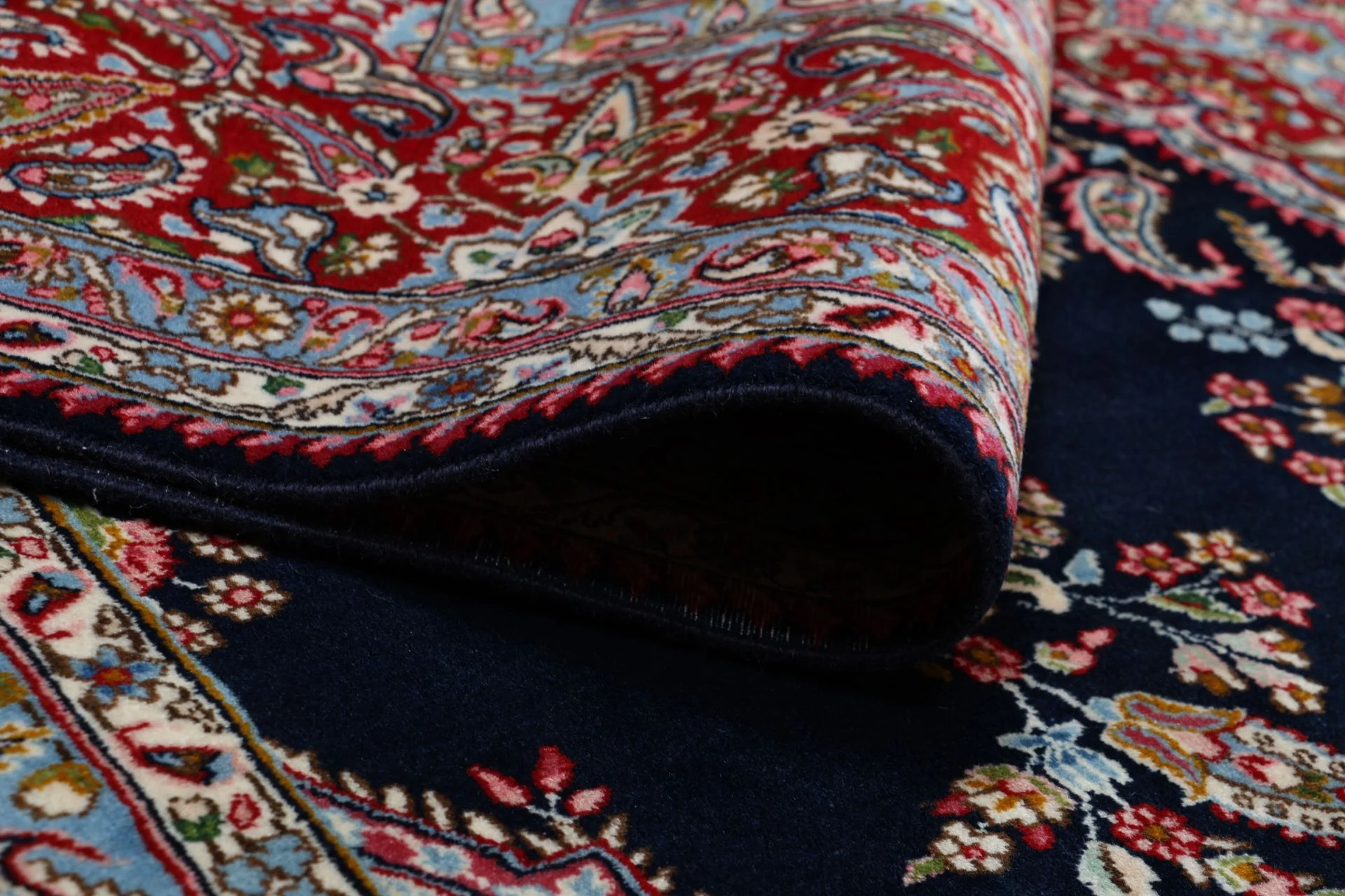 Kerman Persian Rug — hand-knotted, 275 × 360 cm, Wool