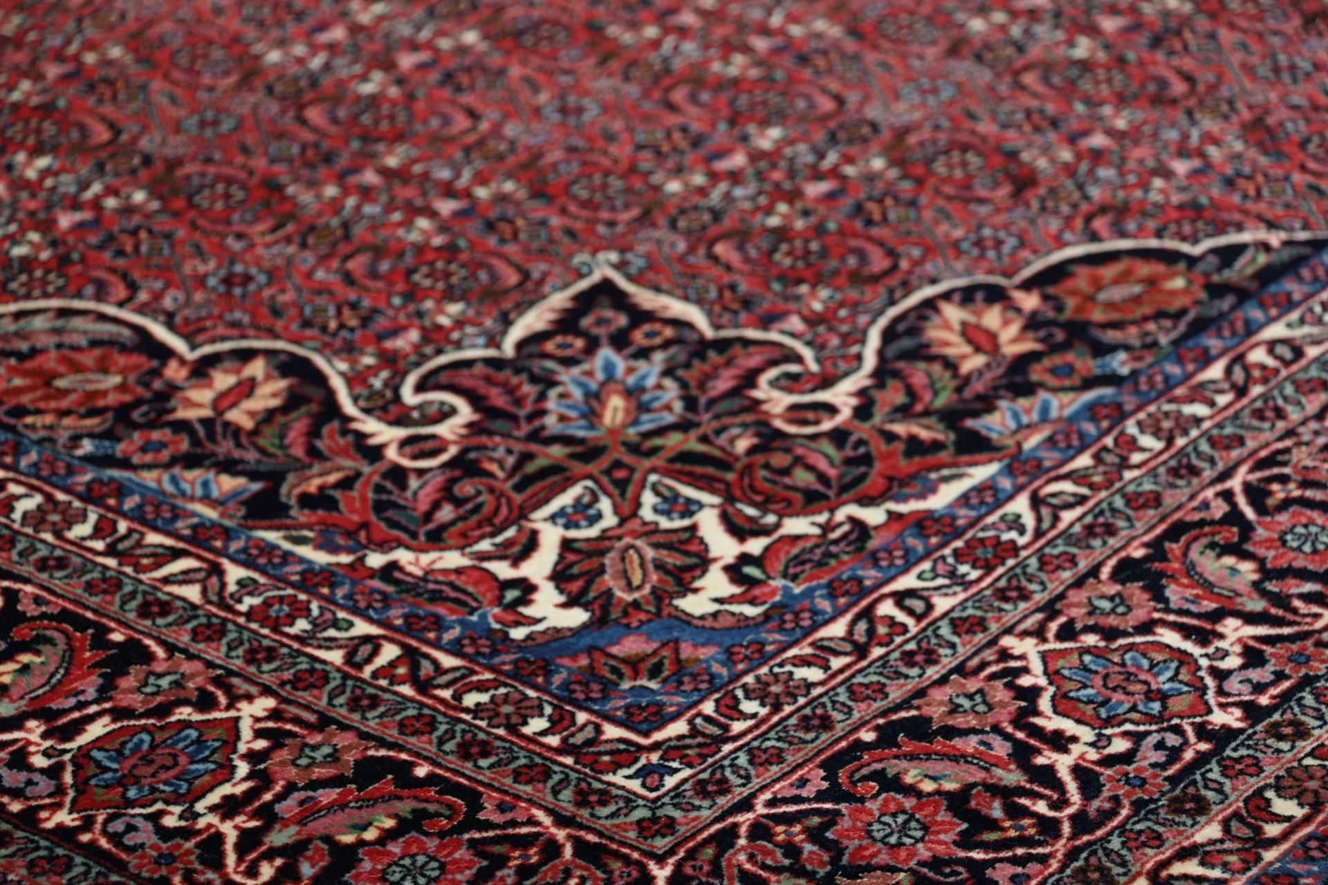 perserteppich-bidjar-169-x-243-cm-schurwolle-seide-handgeknupft-9 Bijar Persian Rug 169 × 243 cm, Wool & Silk, hand-knotted