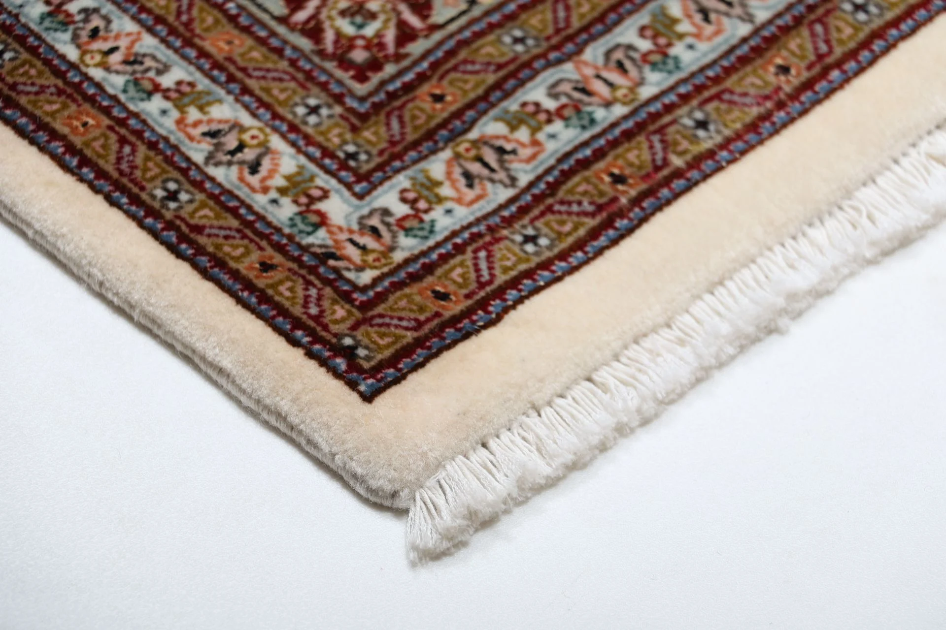 perserteppich-tabriz-203-x-210-cm-schurwolle-seide-handgeknupft-25 Tabriz Persian Rug — hand-knotted, 203 × 210 cm, Wool & Silk