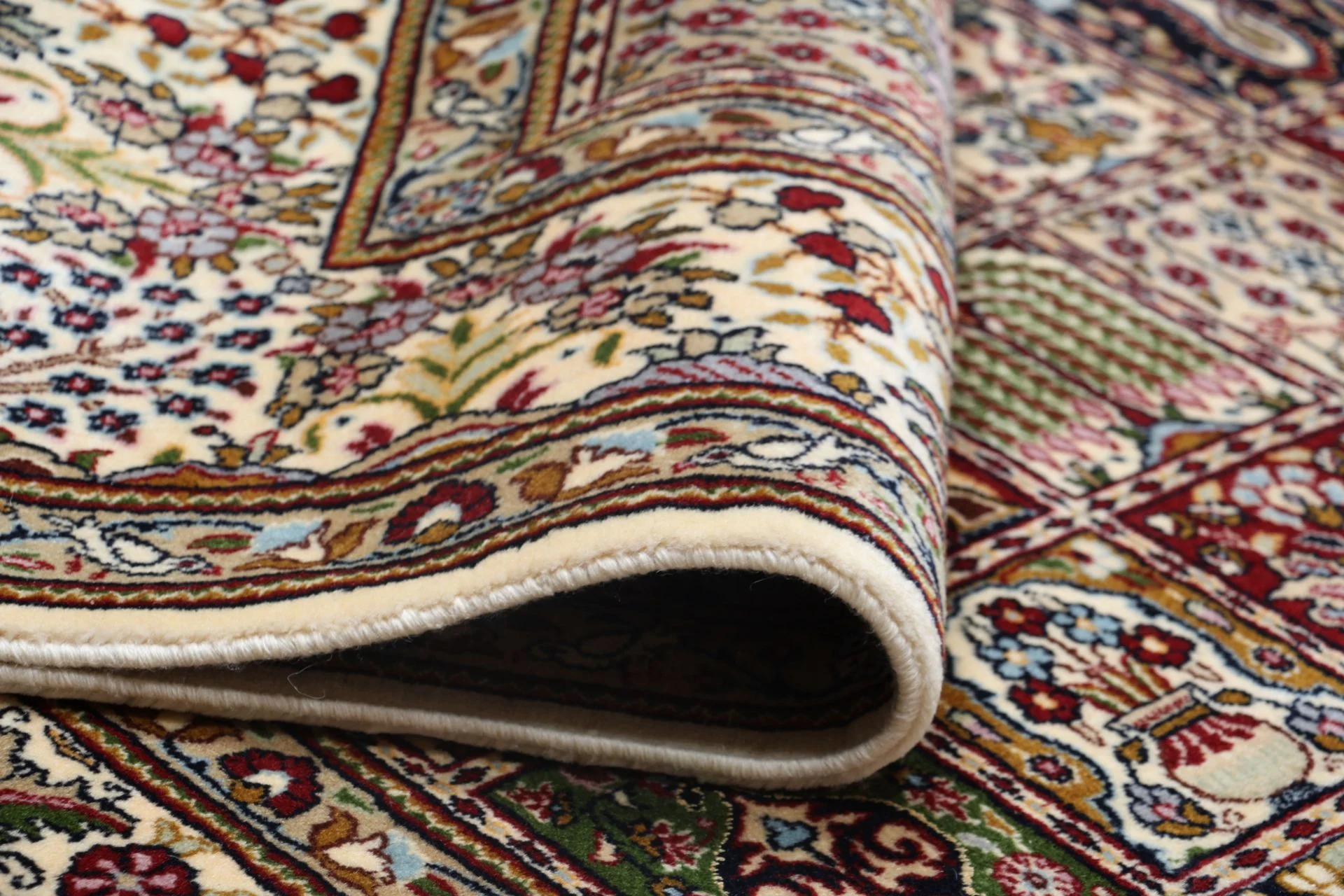Hand-Knotted Wool Moud Persian Rug, 197 × 306 cm