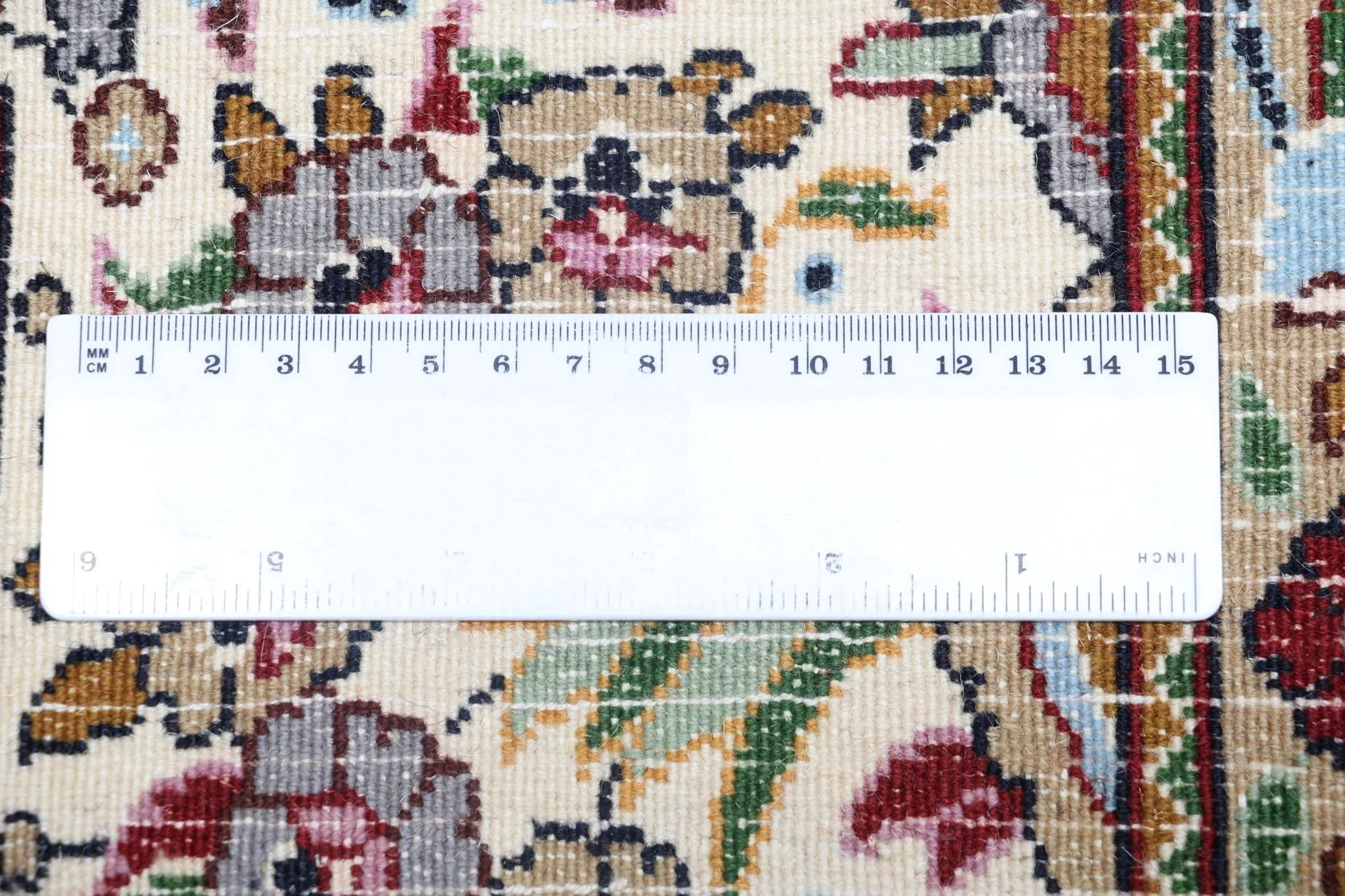 Hand-Knotted Wool Moud Persian Rug, 197 × 306 cm