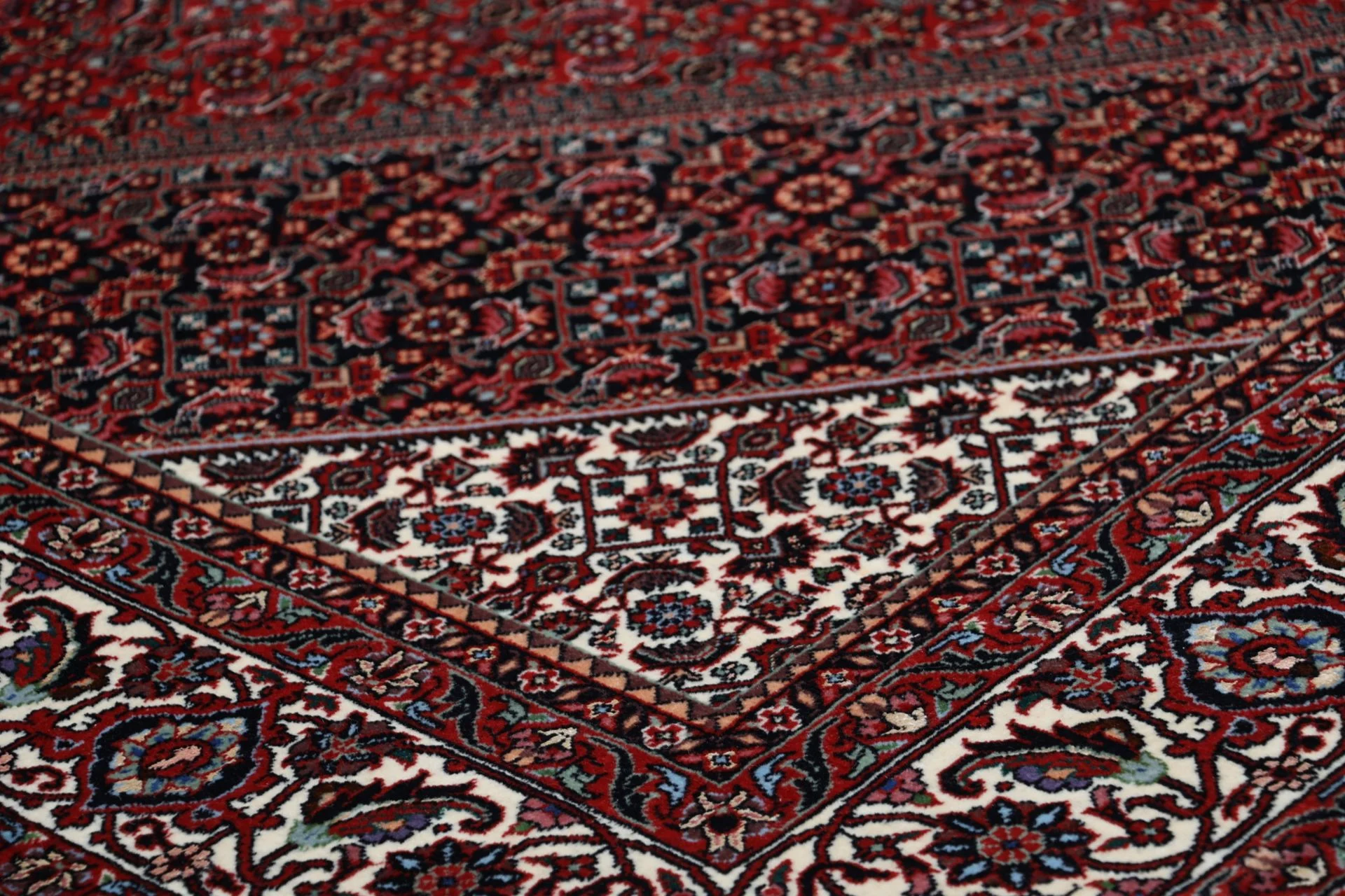 perserteppich-bidjar-174-x-250-cm-schurwolle-seide-handgeknupft-9 Bijar Persian Rug — hand-knotted, 174 × 250 cm, Wool & Silk