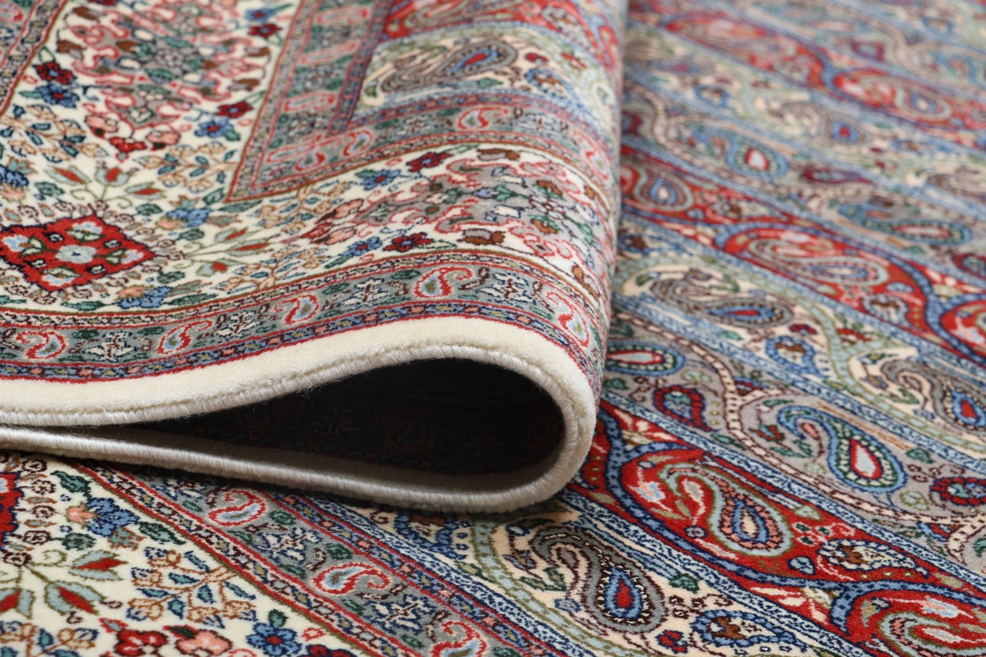perserteppich-moud-202-x-295-cm-schurwolle-und-seide-handgeknupft-31 Moud Persian Rug 202 × 295 cm, Wool & Silk, hand-knotted