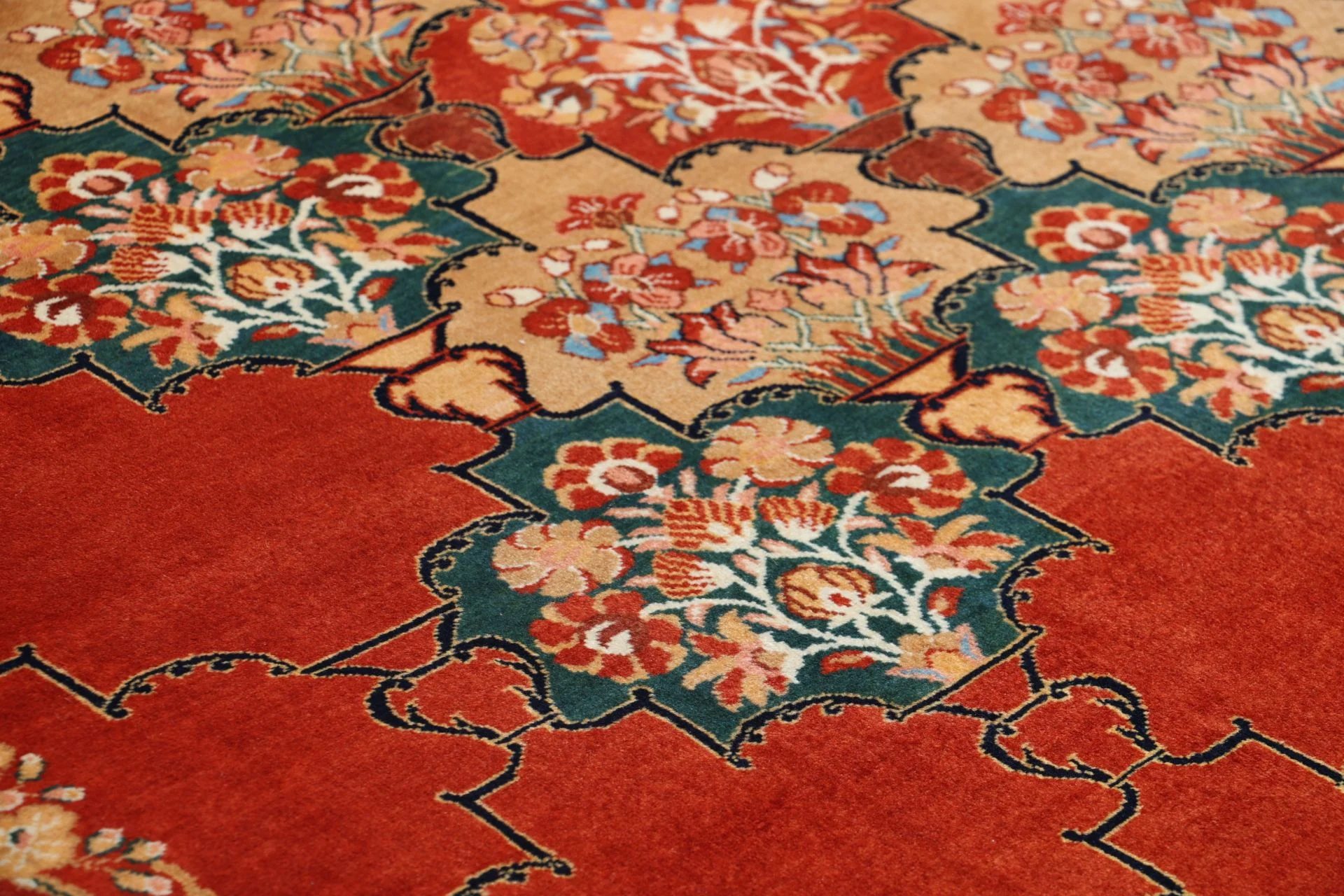 perserteppich-bachtiar-220-x-308-cm-schurwolle-handgeknupft-6 Bakhtiari Persian Rug 220 × 308 cm, Wool, hand-knotted