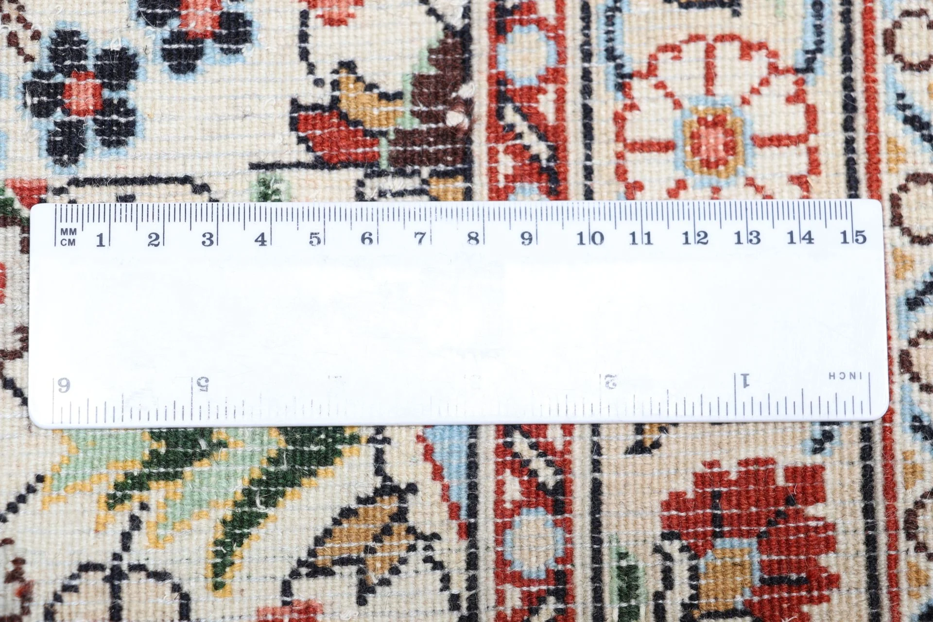 Hand-Knotted Wool Moud Persian Rug, 200 × 300 cm
