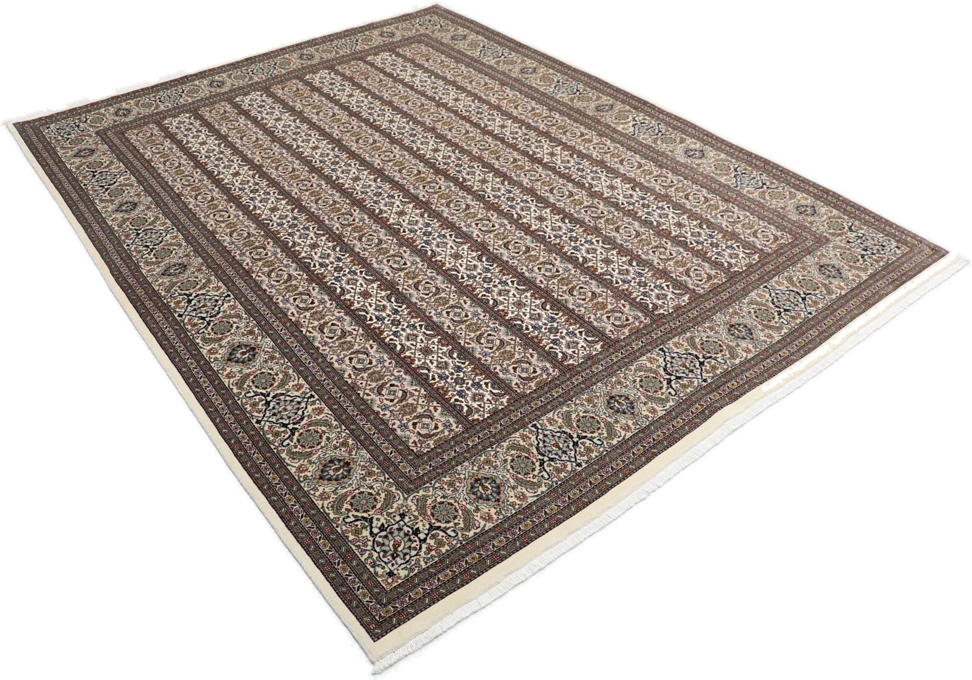 perserteppich-tabriz-193-x-253-cm-schurwolle-seide-handgeknupft-9 Hand-Knotted Wool & Silk Tabriz Persian Rug, 193 × 253 cm