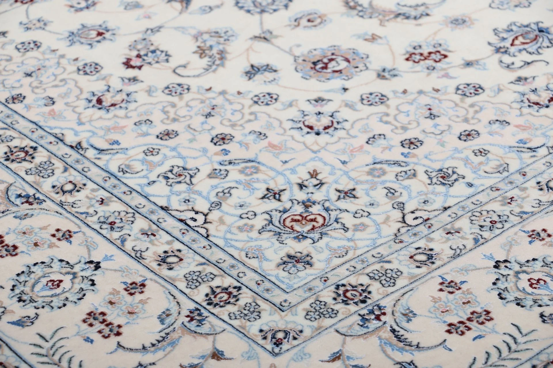 Nain Persian Rug — hand-knotted, 198 × 243 cm, Wool & Silk