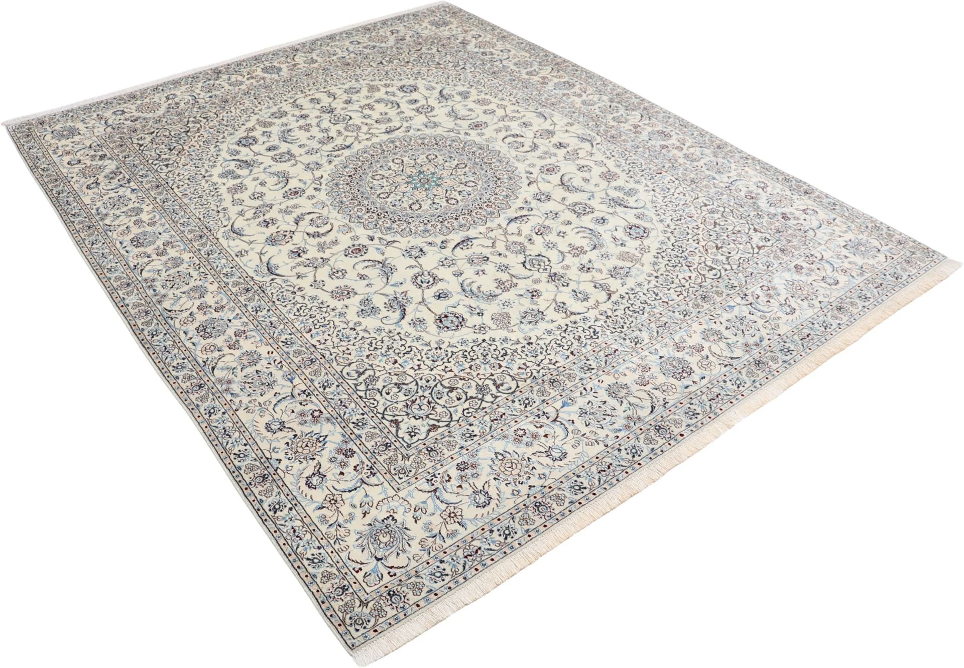 perserteppich-nain-203-x-255-cm-schurwolle-und-seide-handgeknupft-32 Hand-Knotted Wool & Silk Nain Persian Rug, 203 × 255 cm