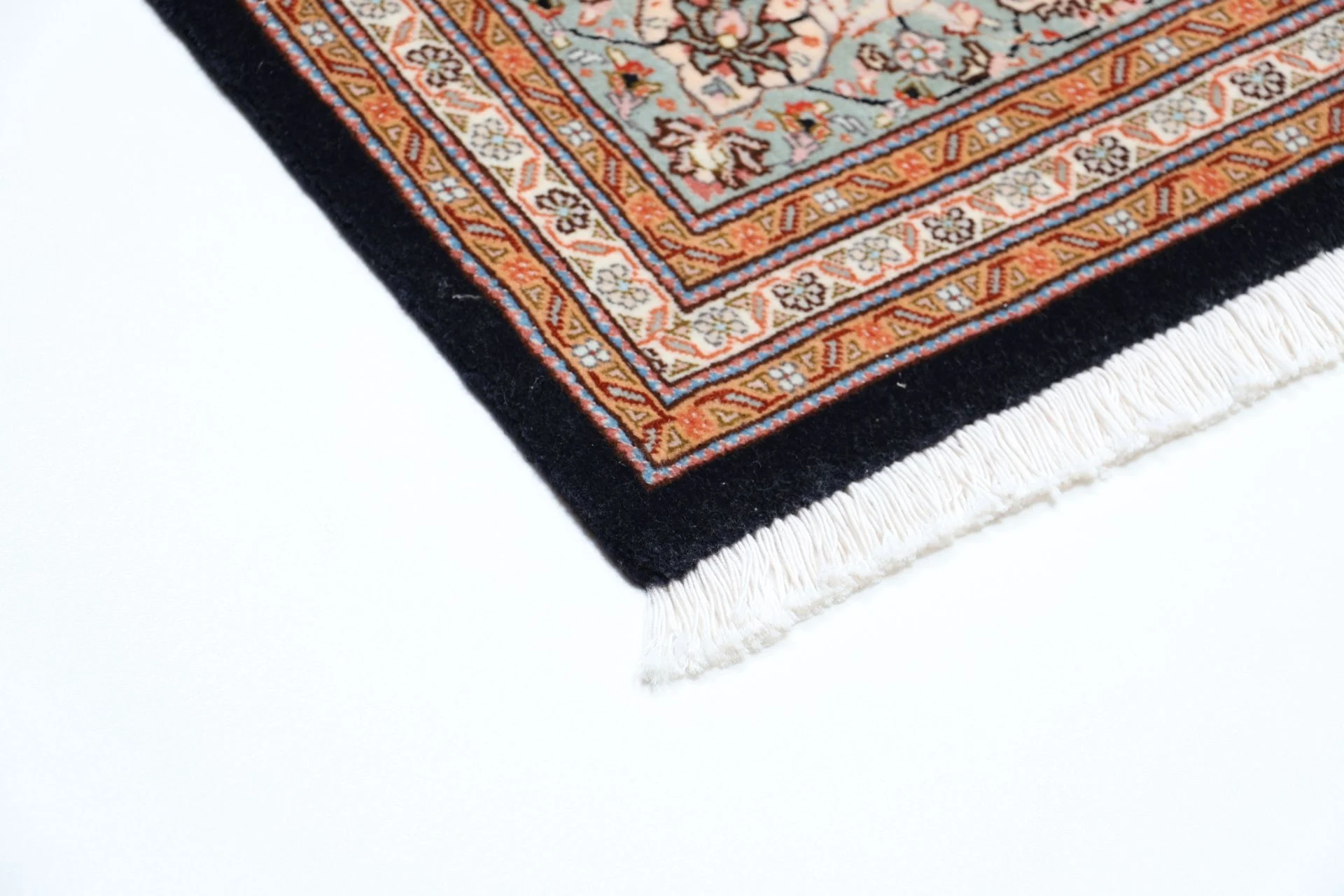 perserteppich-tabriz-170-x-240-cm-schurwolle-seide-handgeknupft-31 Tabriz Persian Rug 170 × 240 cm, Wool & Silk, hand-knotted