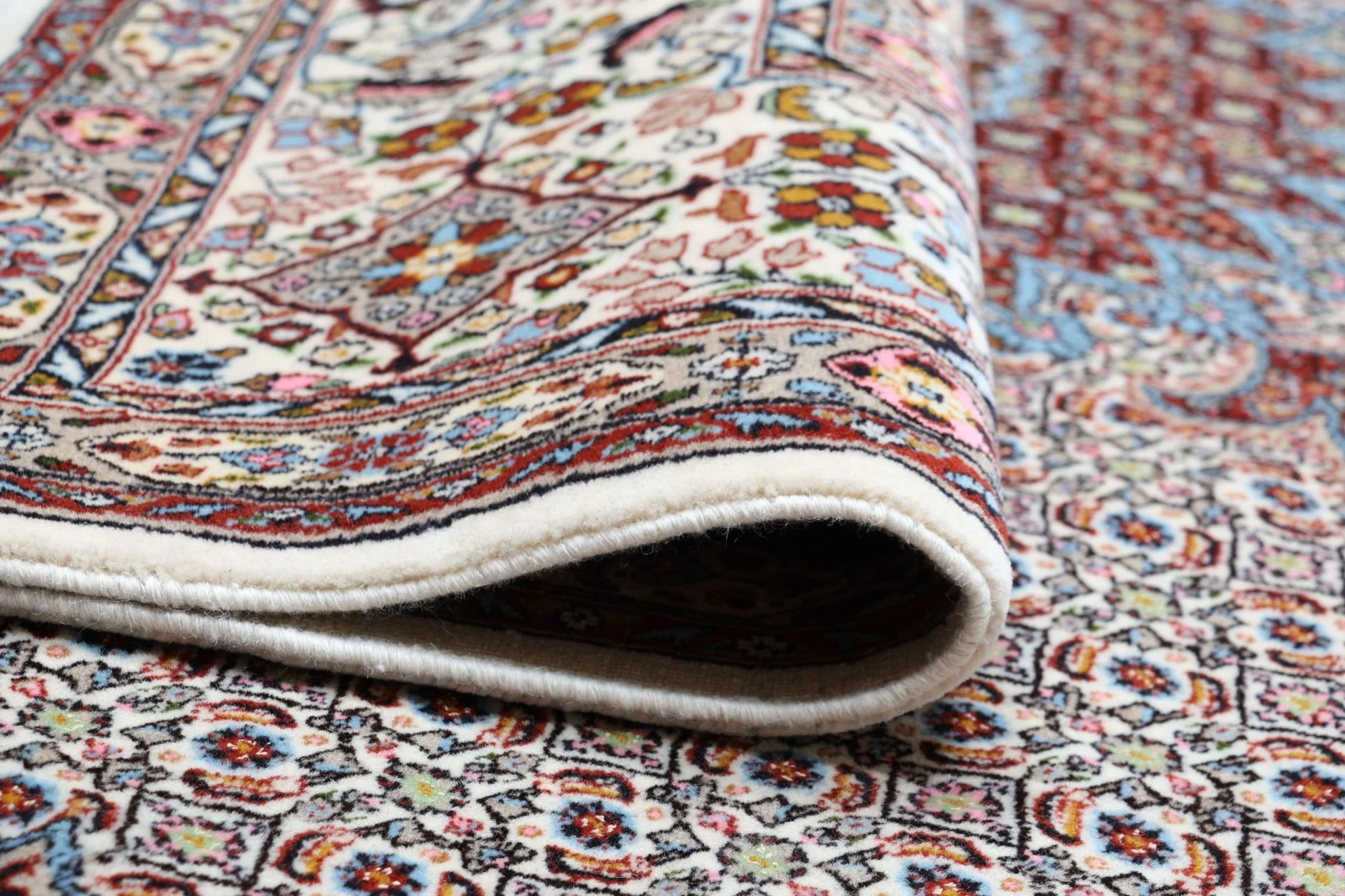 Moud Persian Rug — hand-knotted, 250 × 345 cm, Wool
