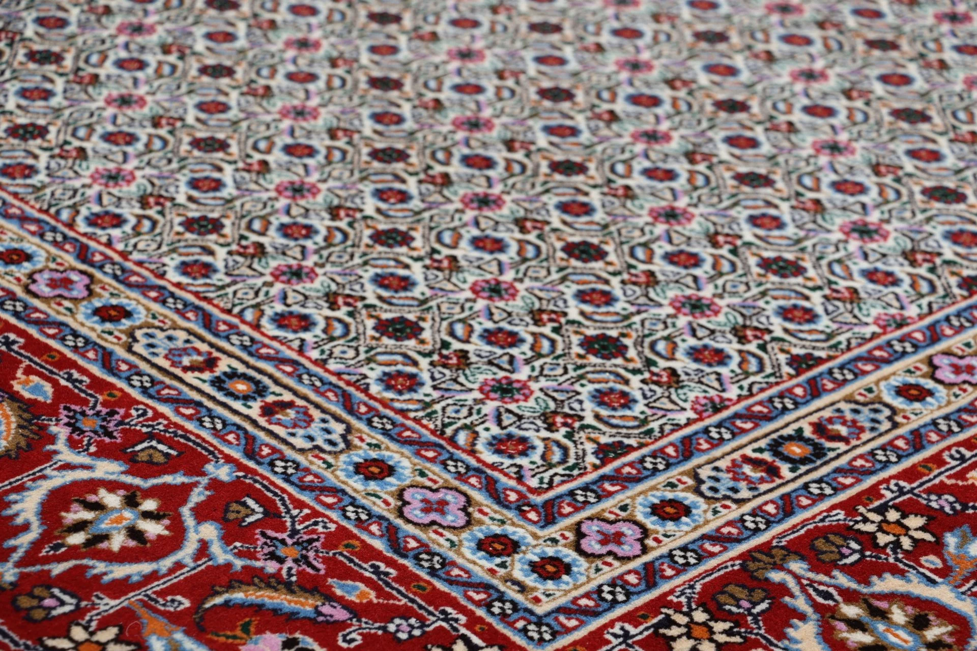 Moud Persian Rug — hand-knotted, 247 × 350 cm, Wool