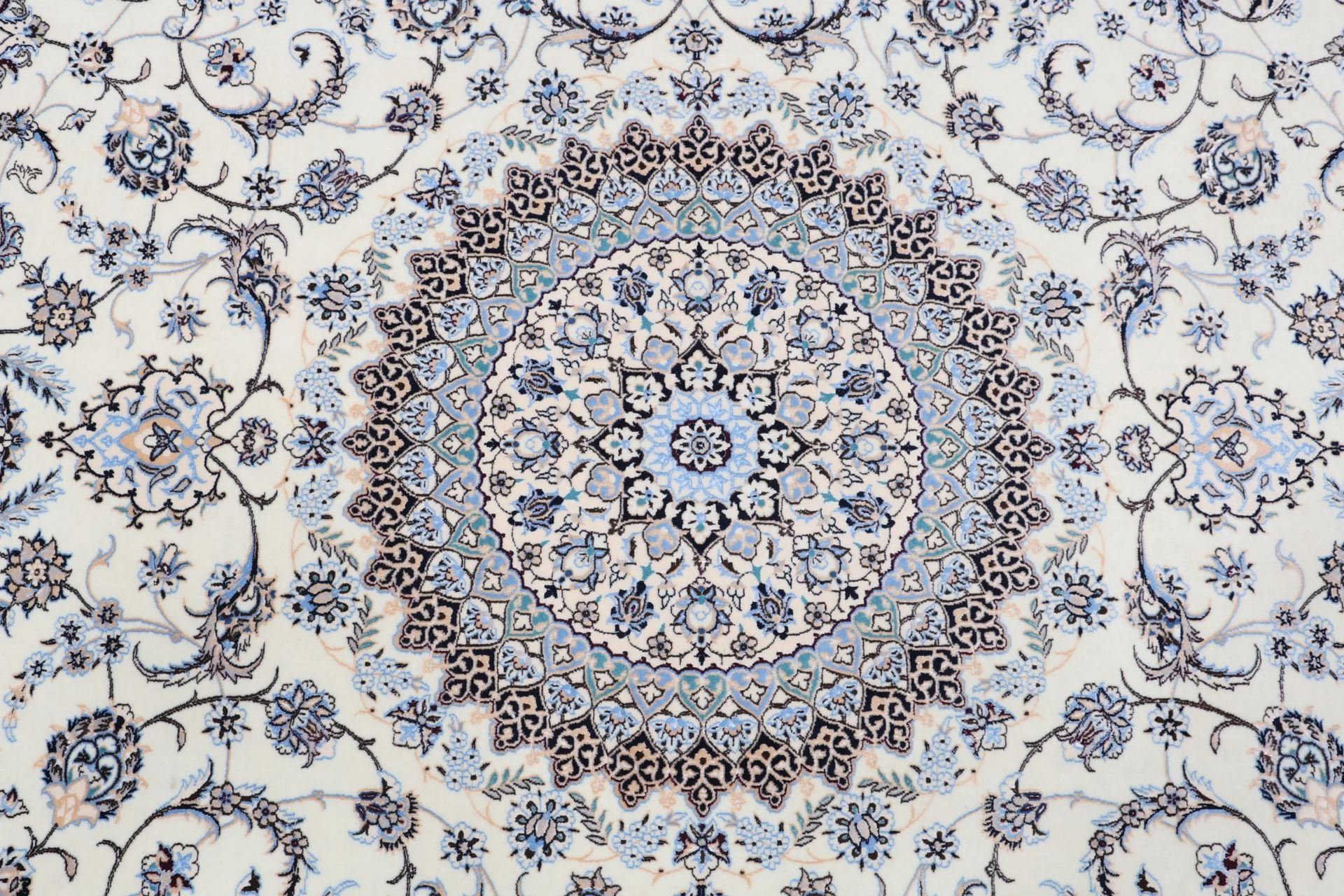 Nain Persian Rug — hand-knotted, 255 × 357 cm, Wool & Silk
