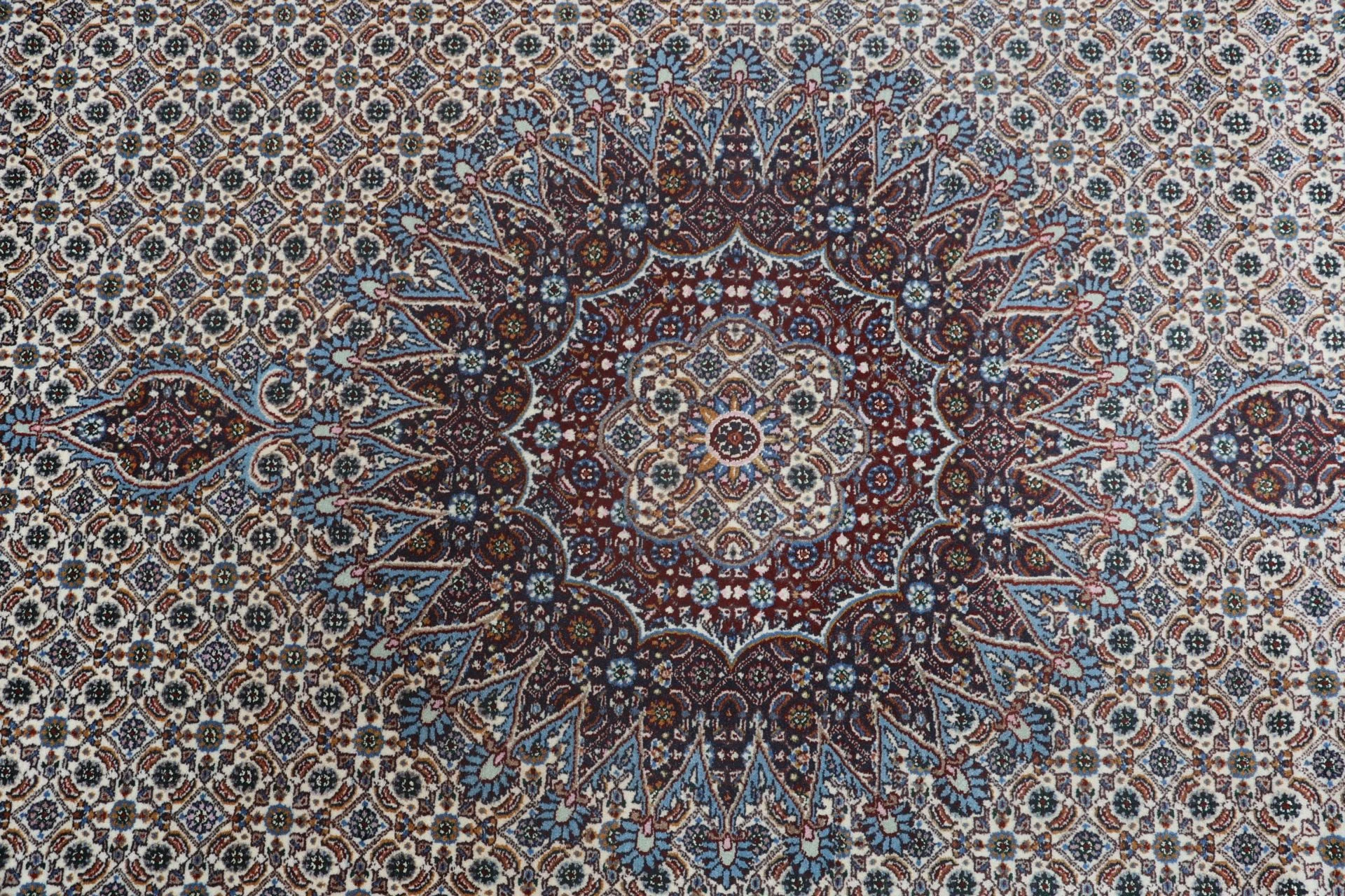 Moud Persian Rug — hand-knotted, 195 × 300 cm, Wool & Silk