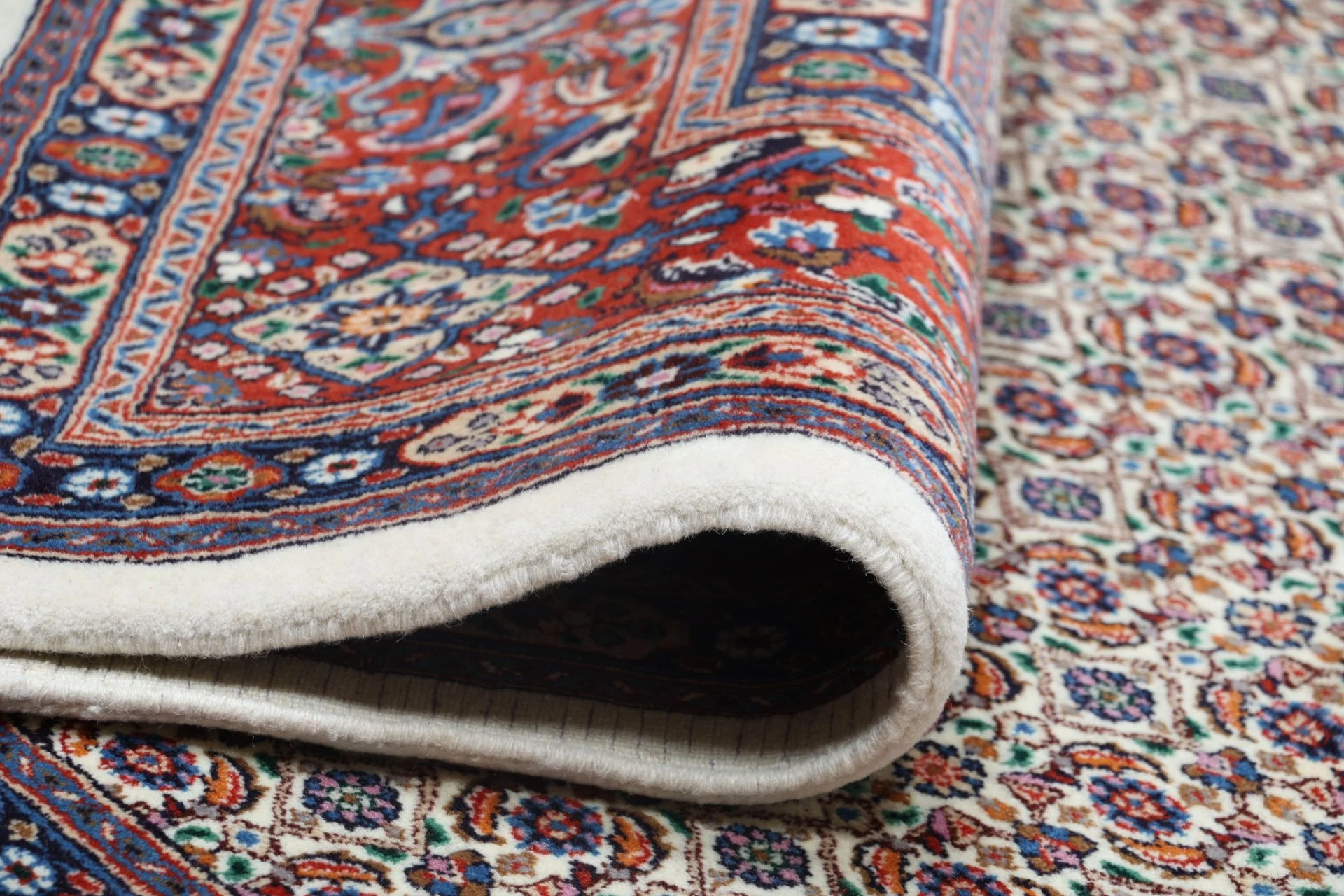 Hand-Knotted Wool Moud Persian Rug, 206 × 293 cm