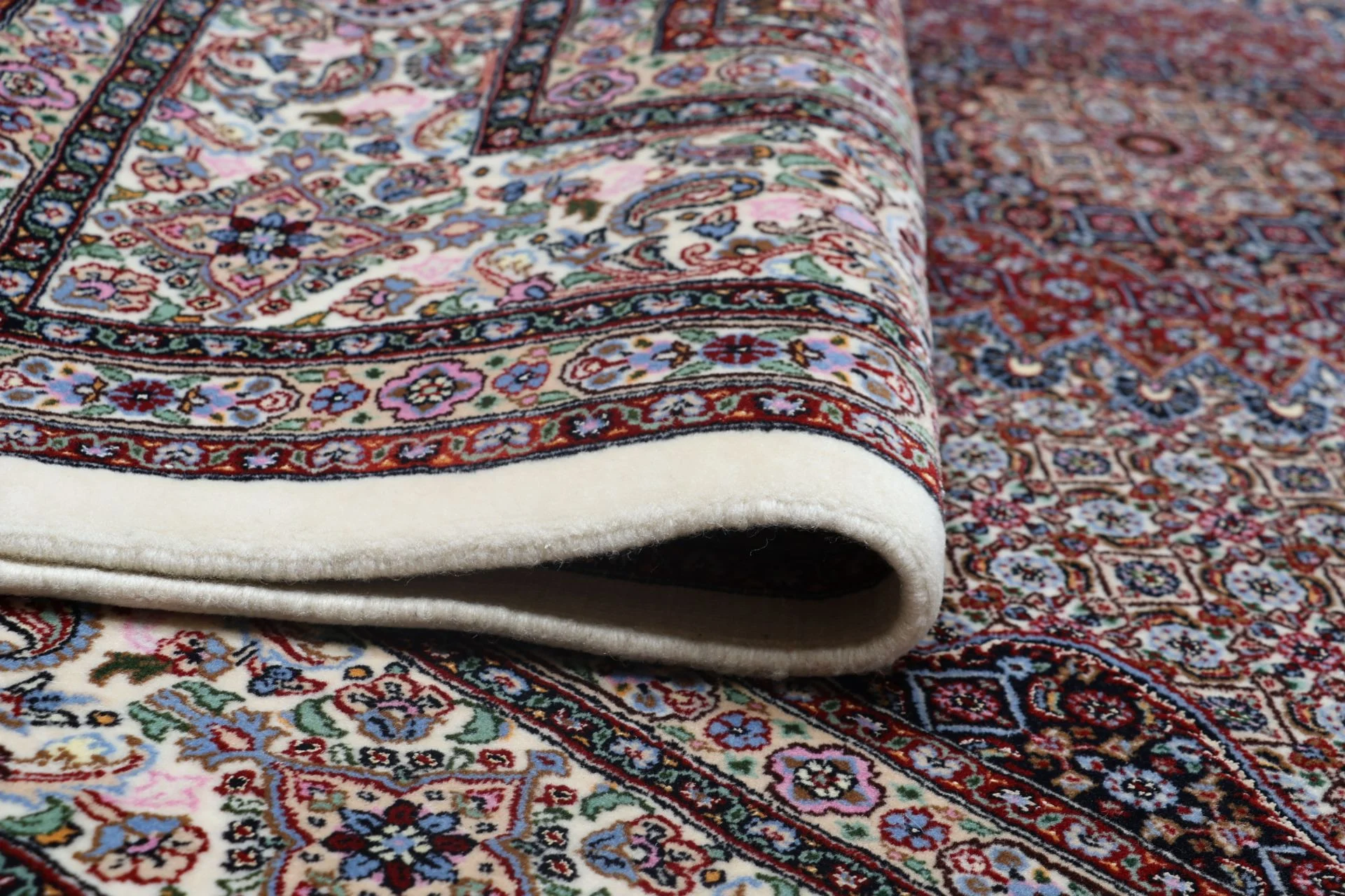 Moud Persian Rug 200 × 300 cm, Wool, hand-knotted