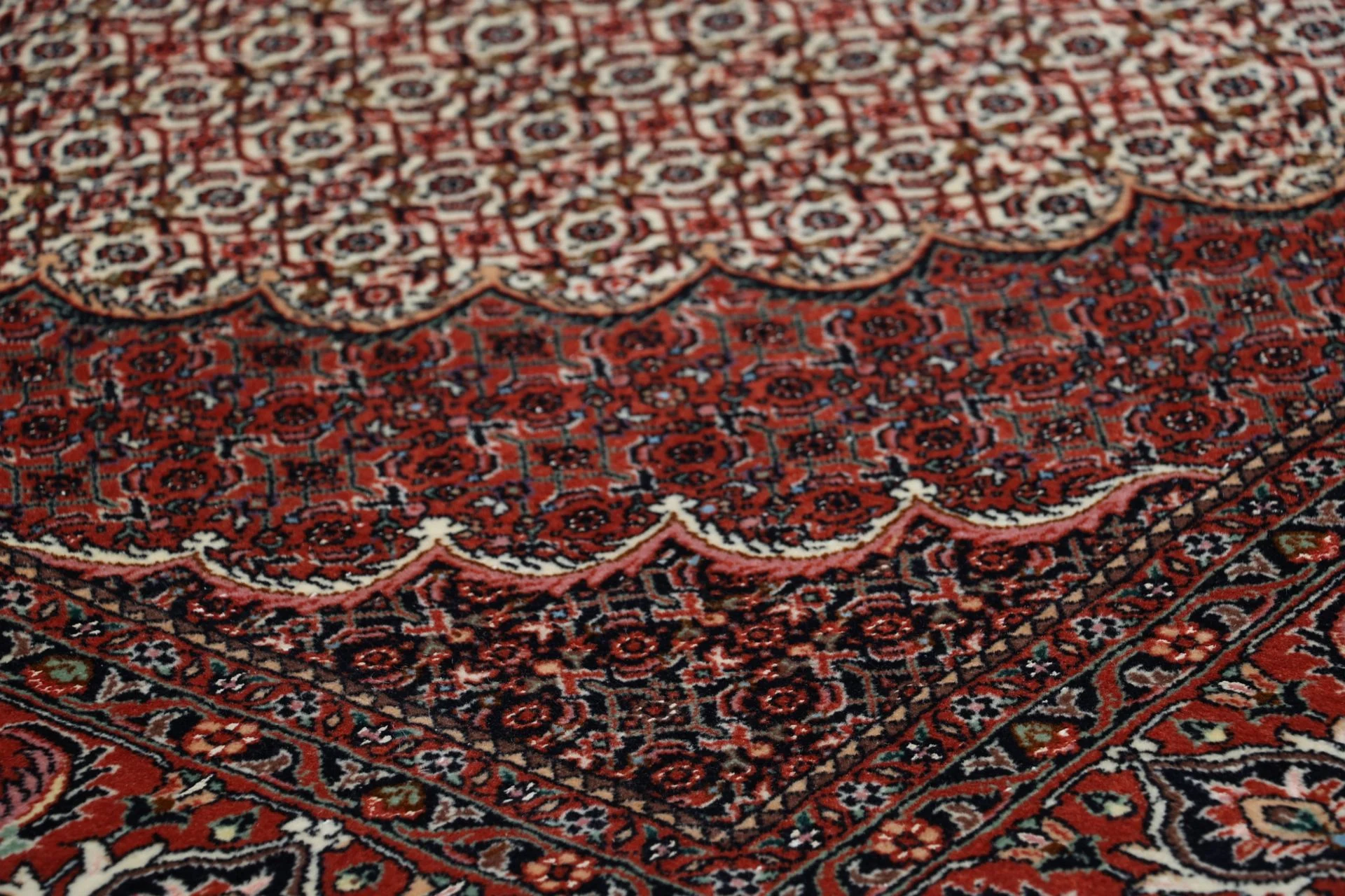 Bijar Persian Rug 180 × 255 cm, Wool & Silk, hand-knotted