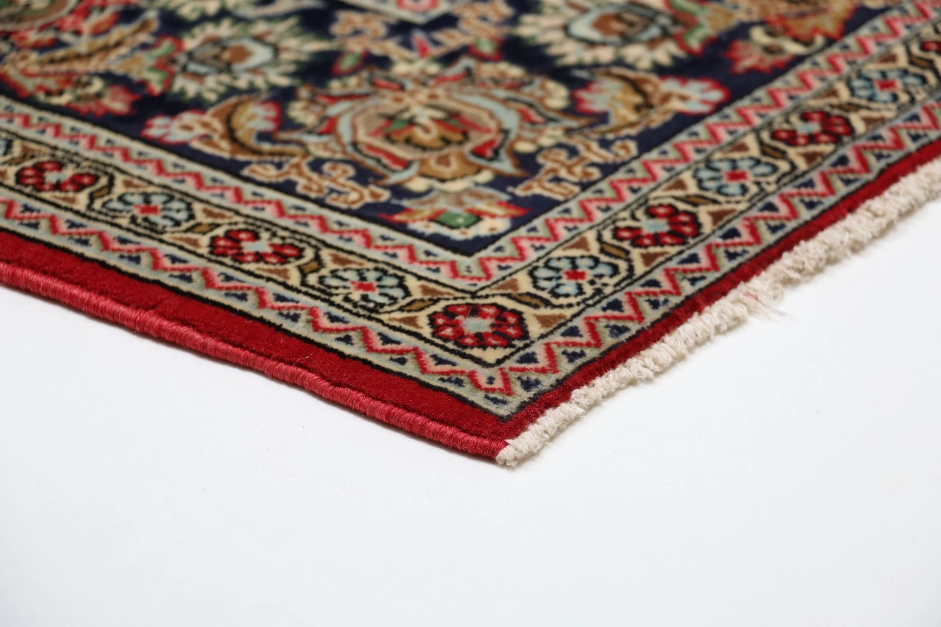 Qom Persian Rug — hand-knotted, 160 × 255 cm, Wool
