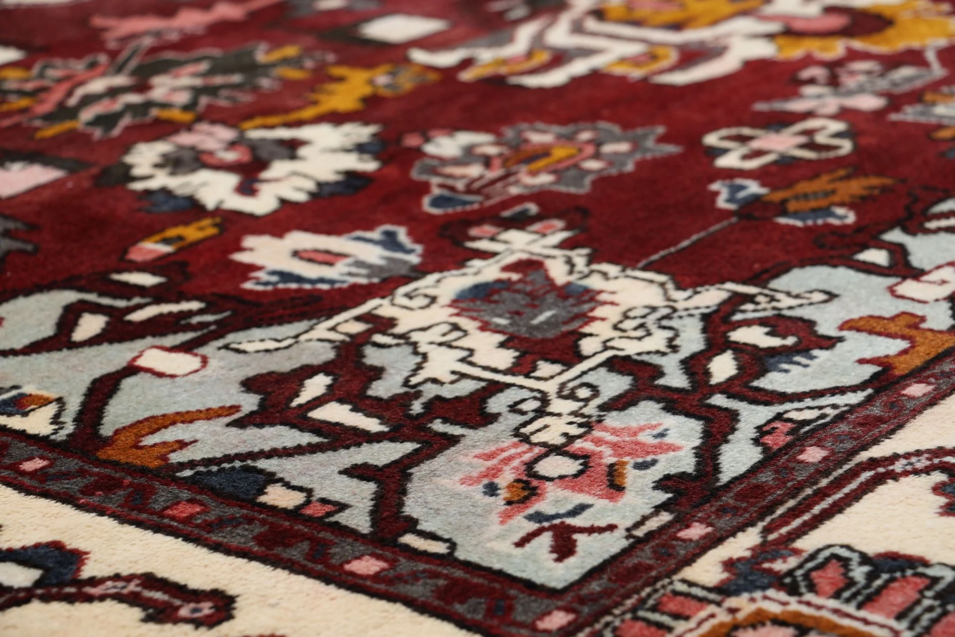perserteppich-bachtiar-215-x-300-cm-schurwolle-handgeknupft-24 Bakhtiari Persian Rug — hand-knotted, 215 × 300 cm, Wool