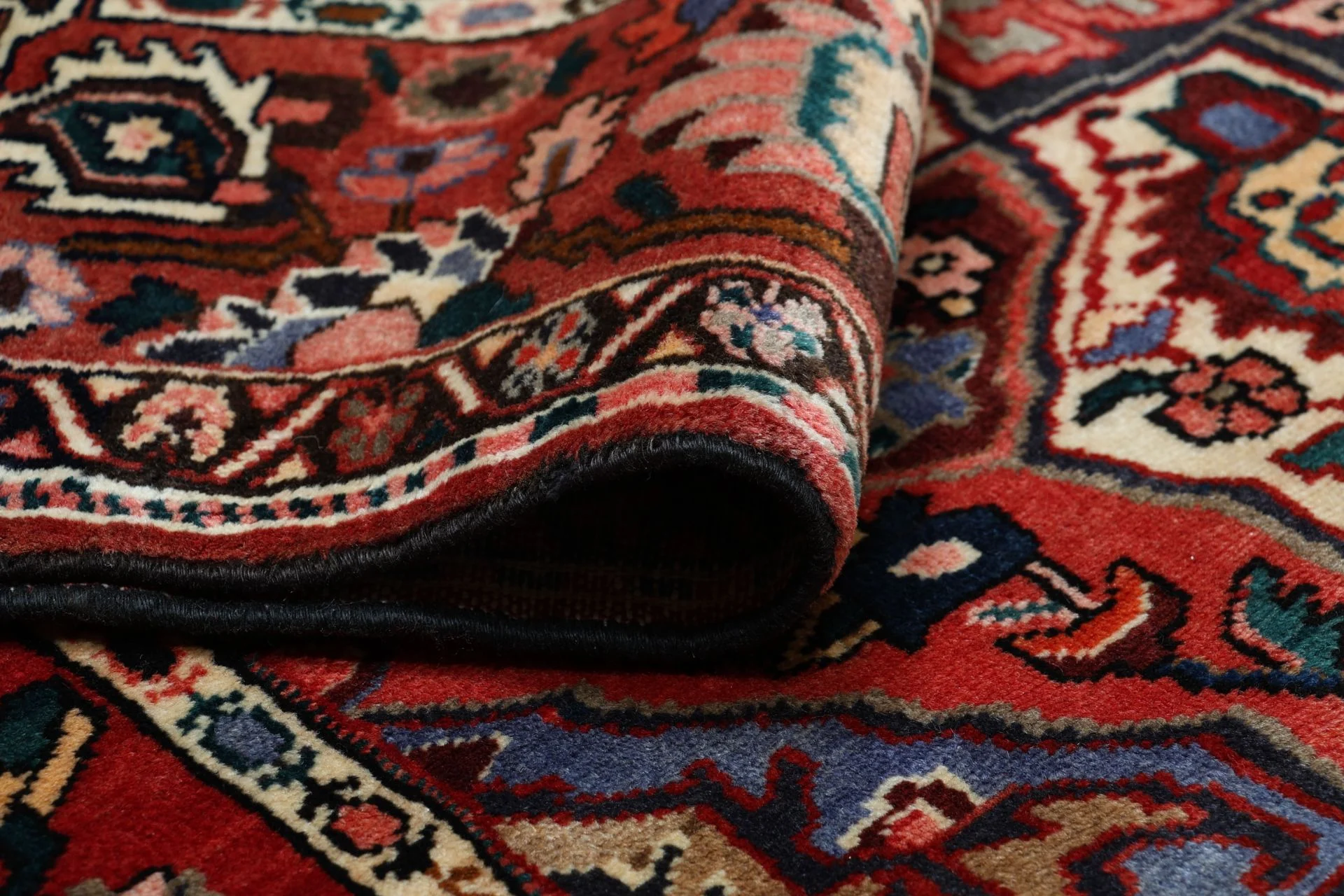 perserteppich-bachtiar-208-x-300-cm-schurwolle-handgeknupft-38 Hand-Knotted Wool Bakhtiari Persian Rug, 208 × 300 cm