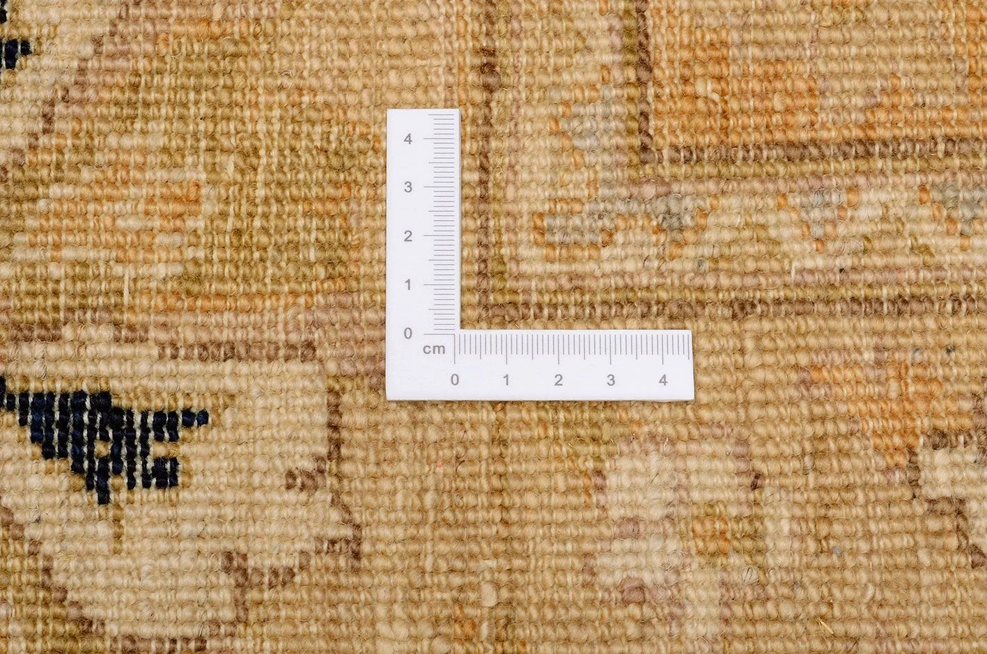 Hand-Knotted Wool Ziegler Pakistani Rug, 273 × 357 cm