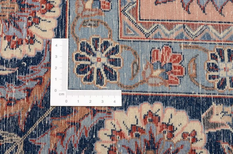 Isfahan Chinese Rug — hand-knotted, 187 × 287 cm, Wool
