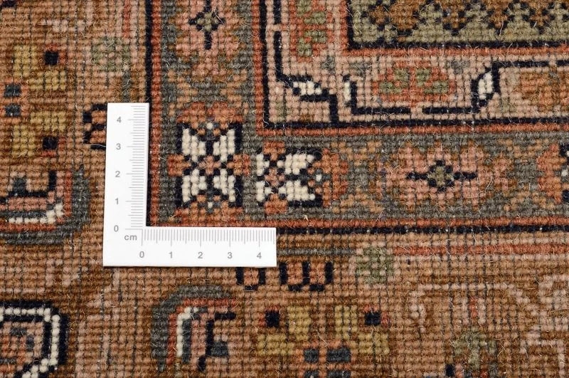 Hand-Knotted Wool Bijar Indian Rug, 205 × 298 cm