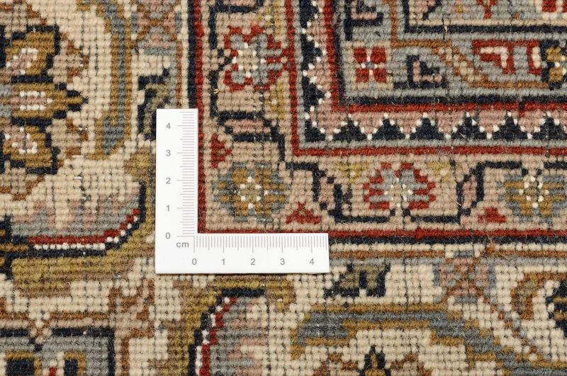 Hand-Knotted Wool & Silk Tabriz Indian Rug, 203 × 307 cm