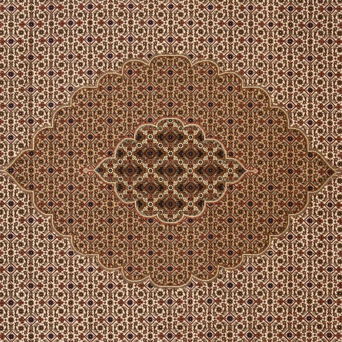 Tabriz Indian Rug — hand-knotted, 252 × 354 cm, Wool & Silk