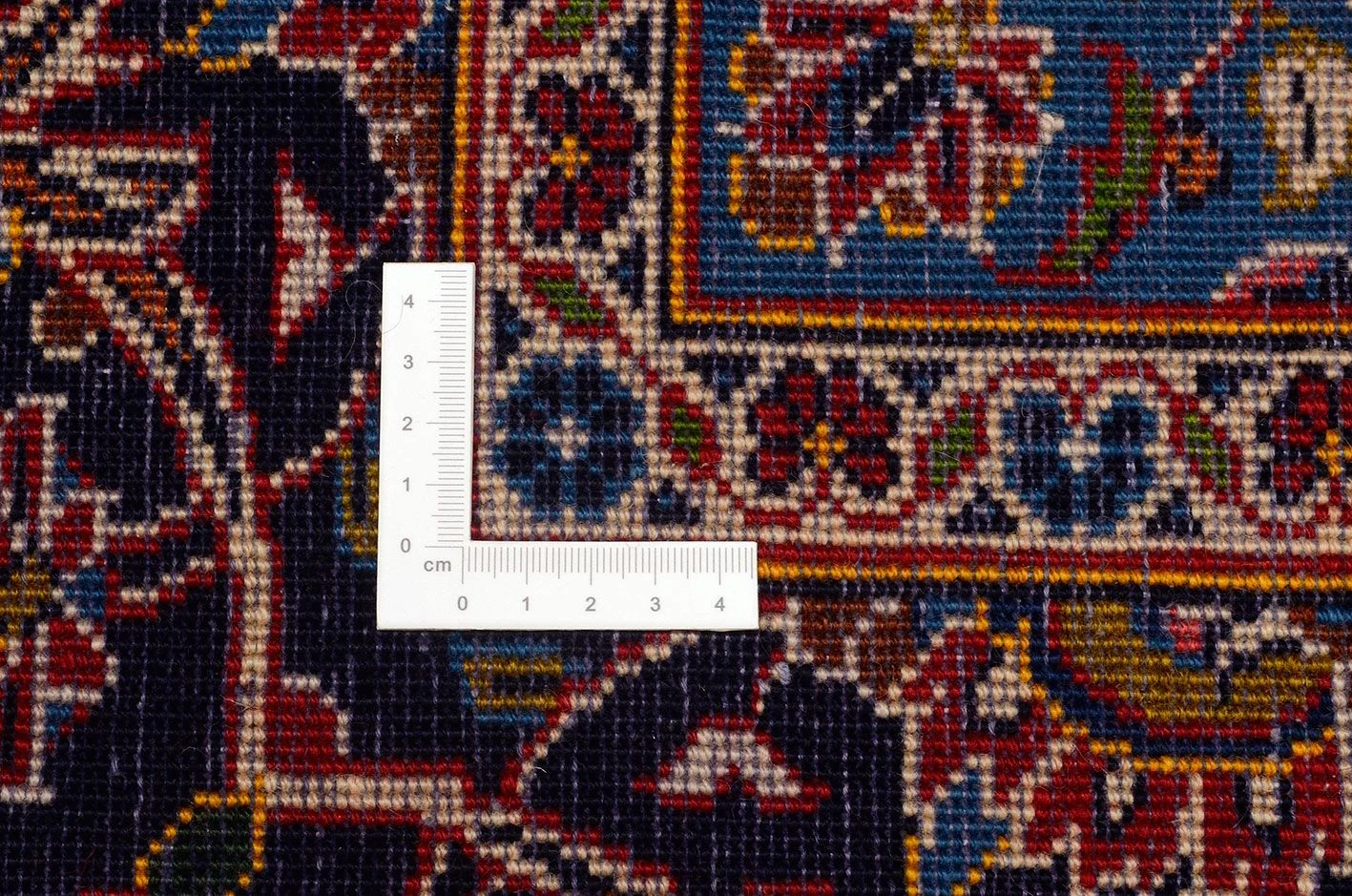 Kashan Persian Rug — hand-knotted, 308 × 372 cm, Wool