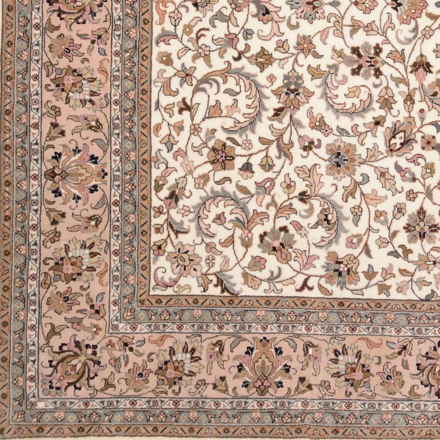 Hand-Knotted Wool Isfahan Indian Rug, 247 × 299 cm
