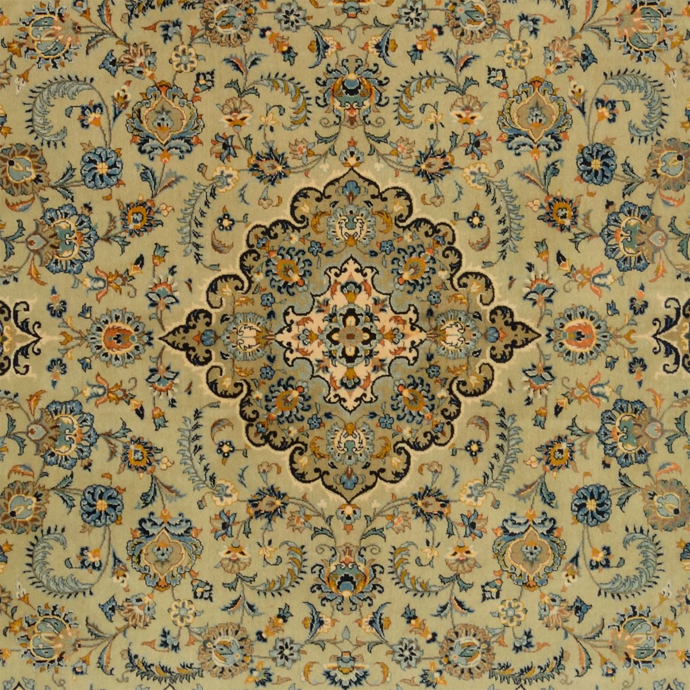 Hand-Knotted Wool Kashan Persian Rug, 267 × 384 cm