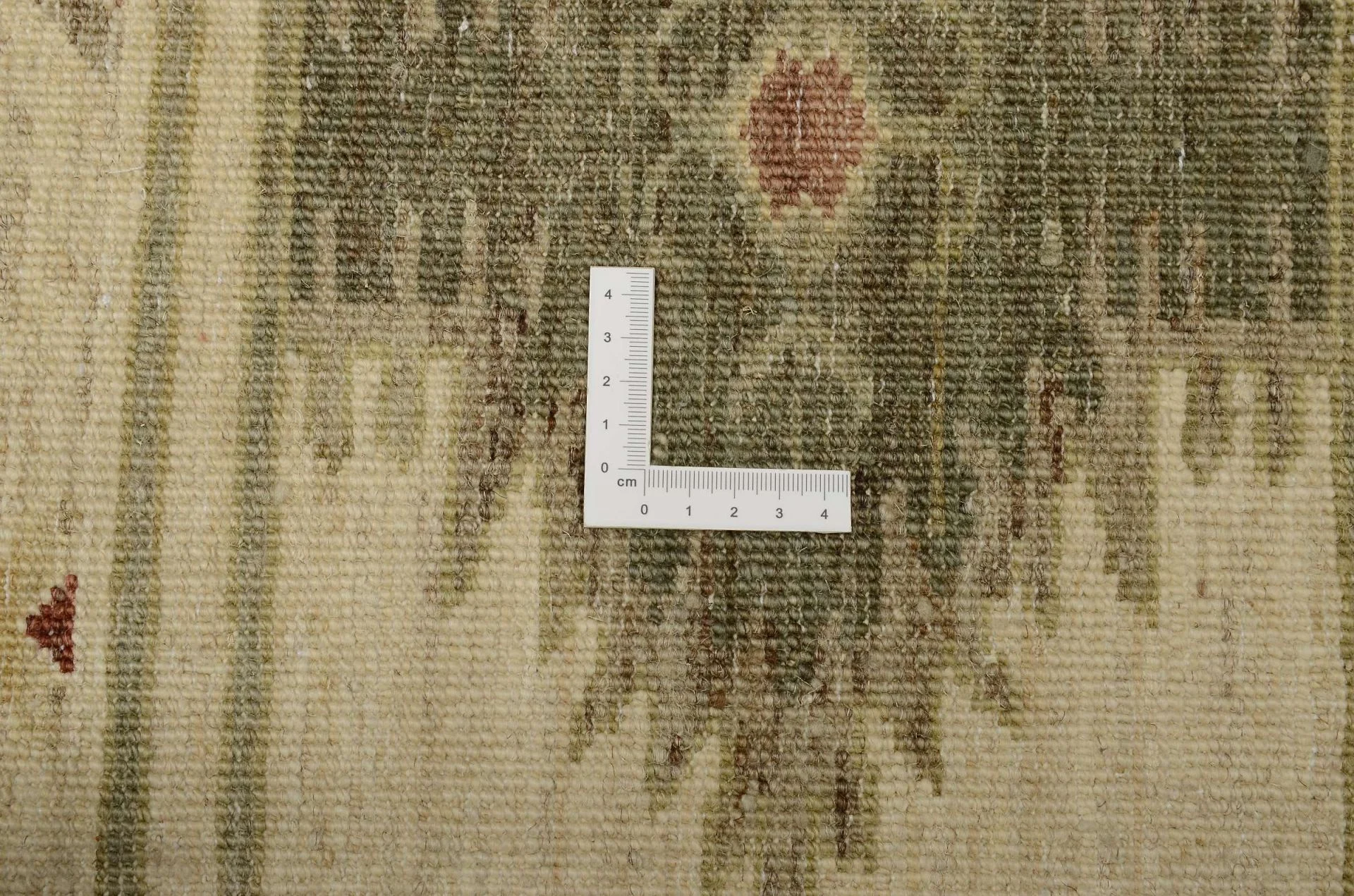 Hand-Knotted Wool Ziegler Pakistani Rug, 233 × 292 cm