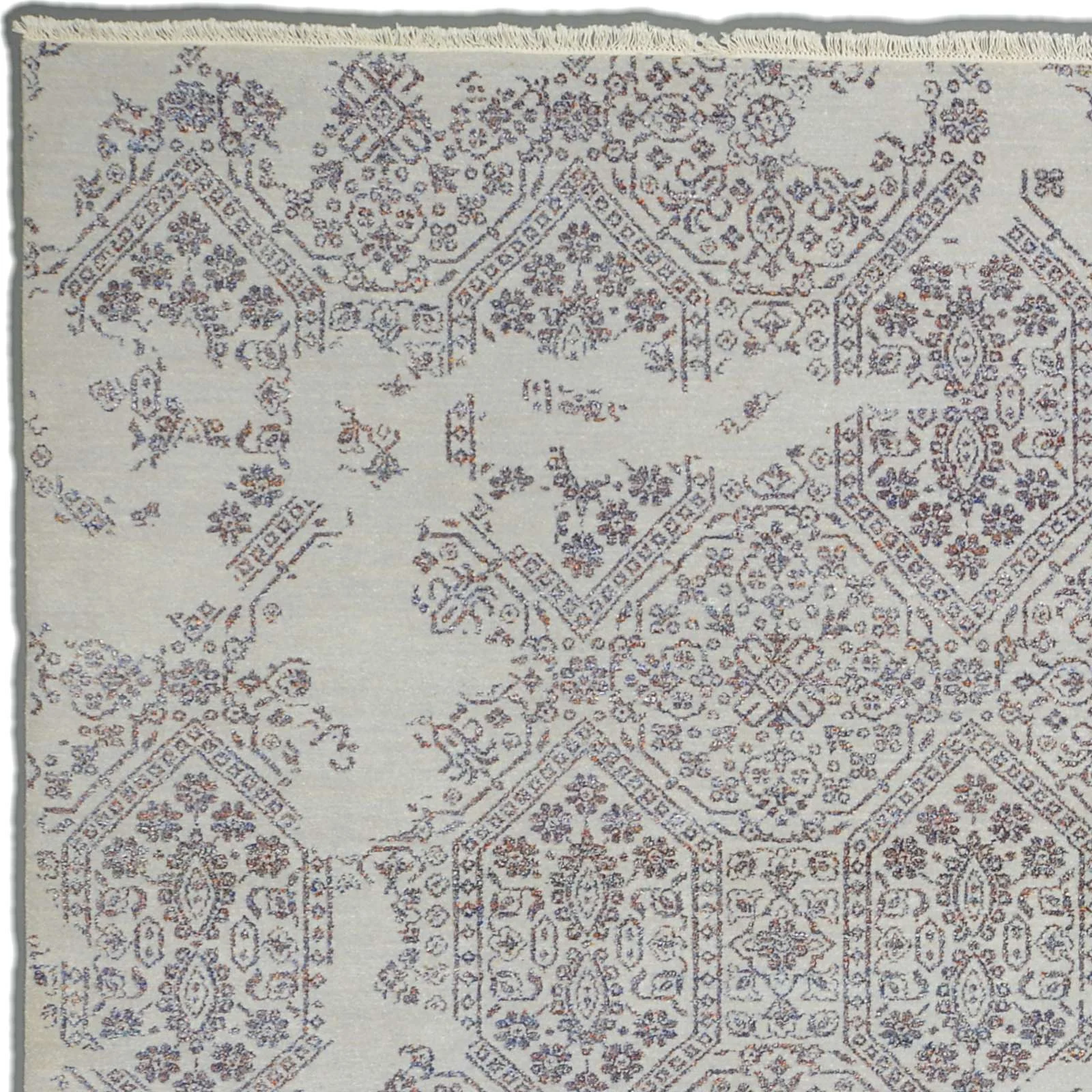 Indian Rug — hand-knotted, 250 × 300 cm, Wool
