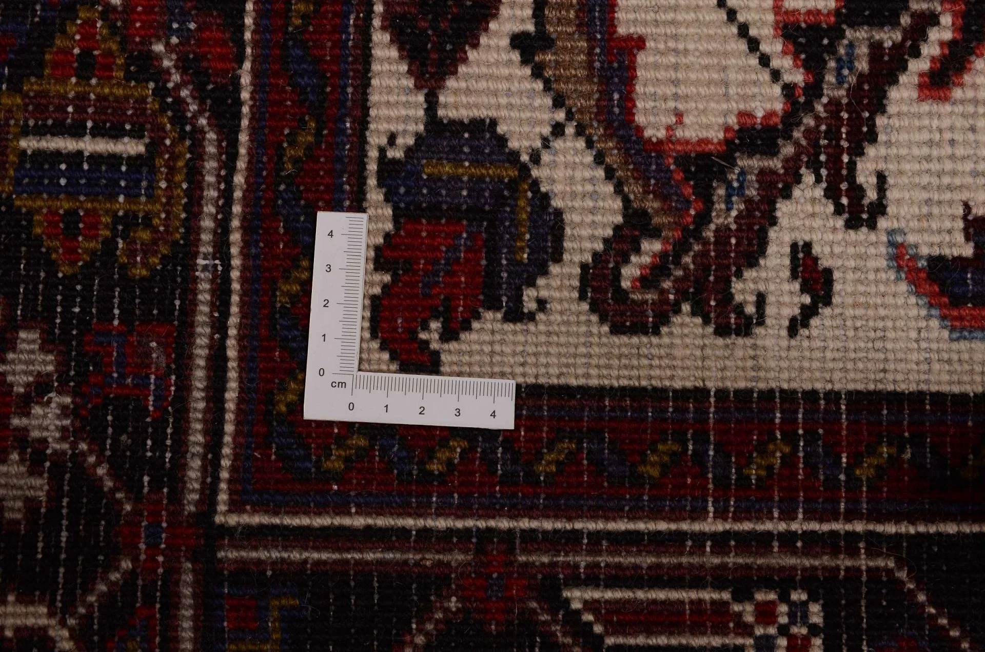Heriz Persian Rug — hand-knotted, 160 × 420 cm, Wool