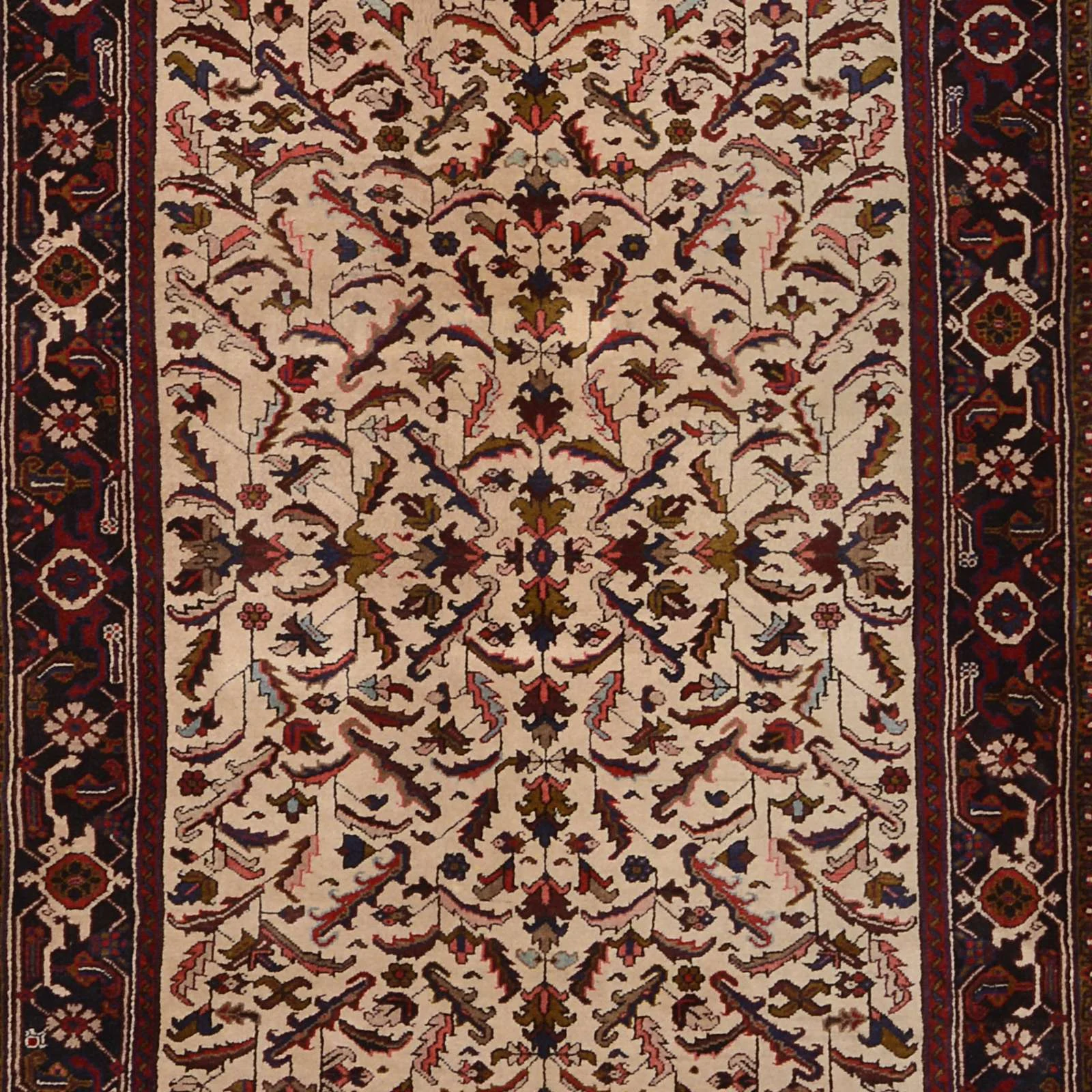 Heriz Persian Rug — hand-knotted, 160 × 420 cm, Wool