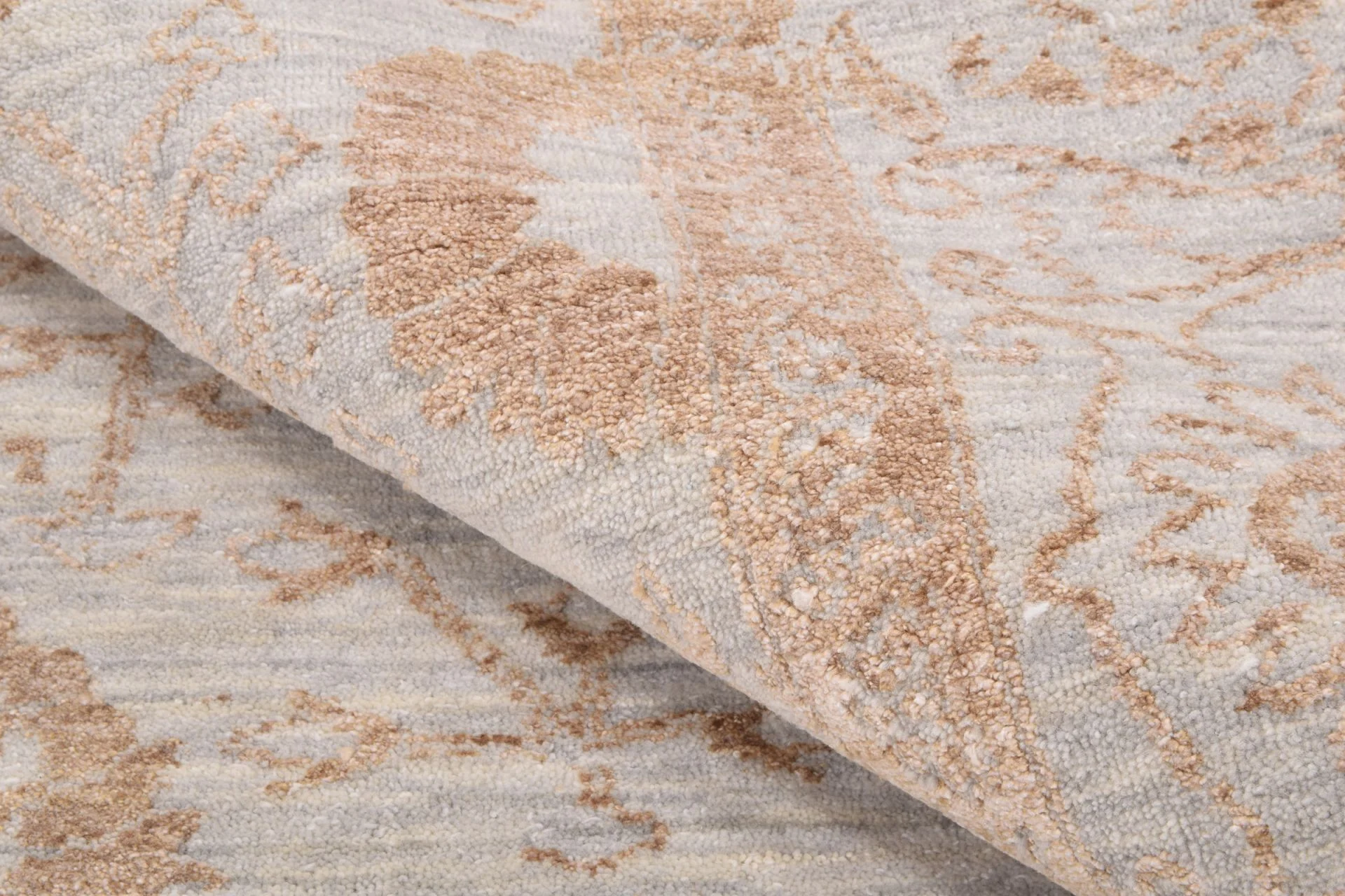Hand-Knotted Wool Indian Rug, 246 × 309 cm