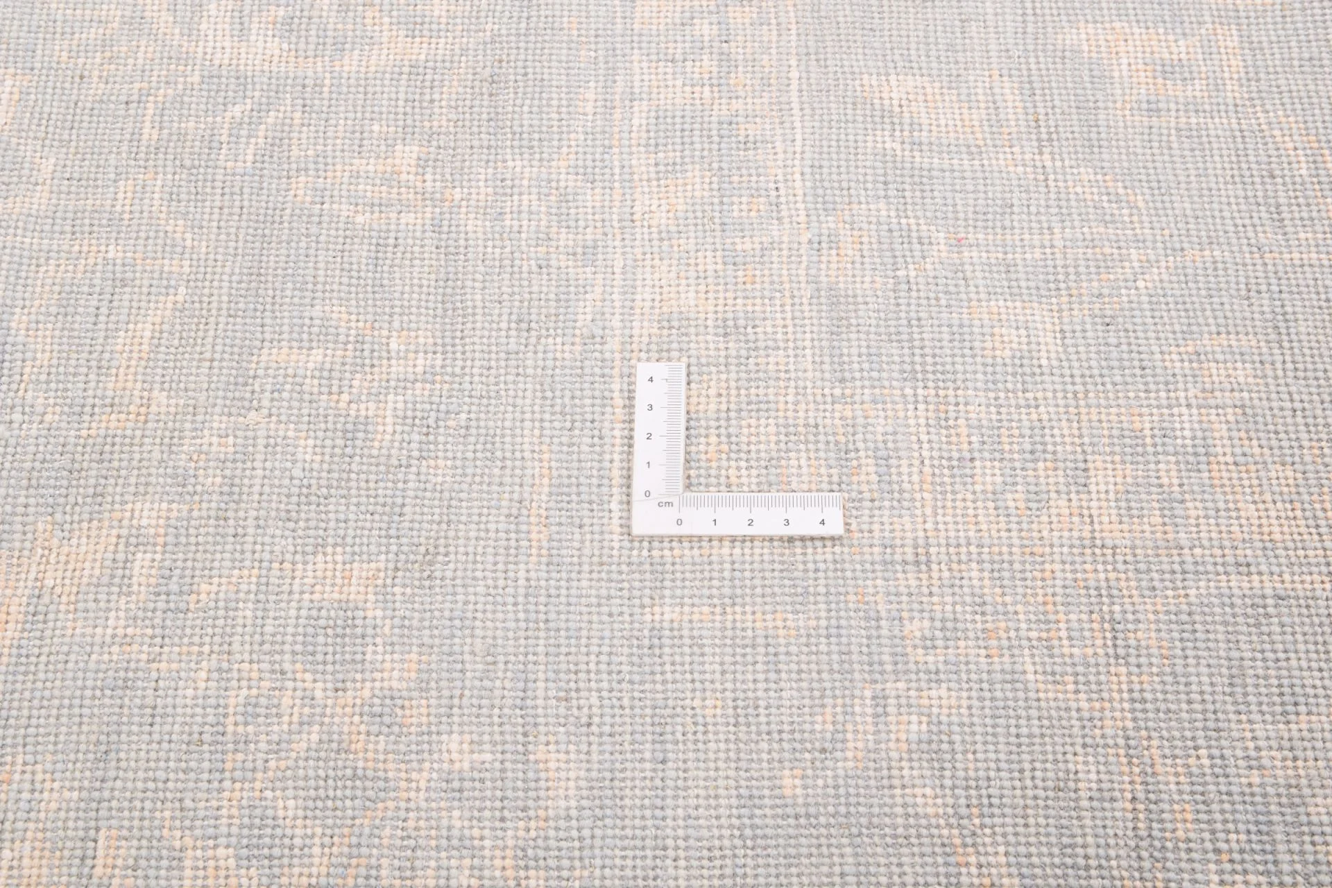 Hand-Knotted Wool Indian Rug, 199 × 298 cm