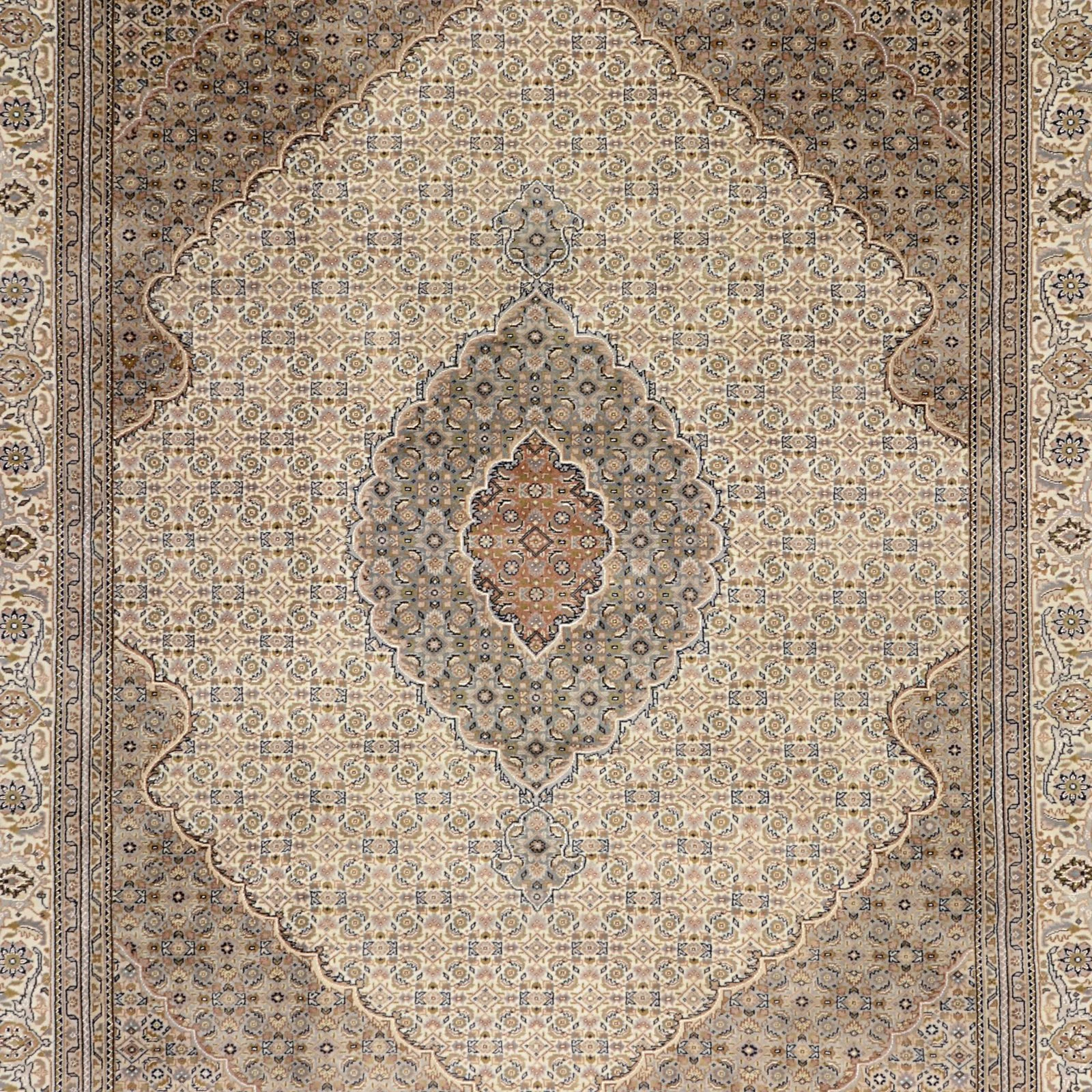 Tabriz Indian Rug — hand-knotted, 245 × 303 cm, Wool