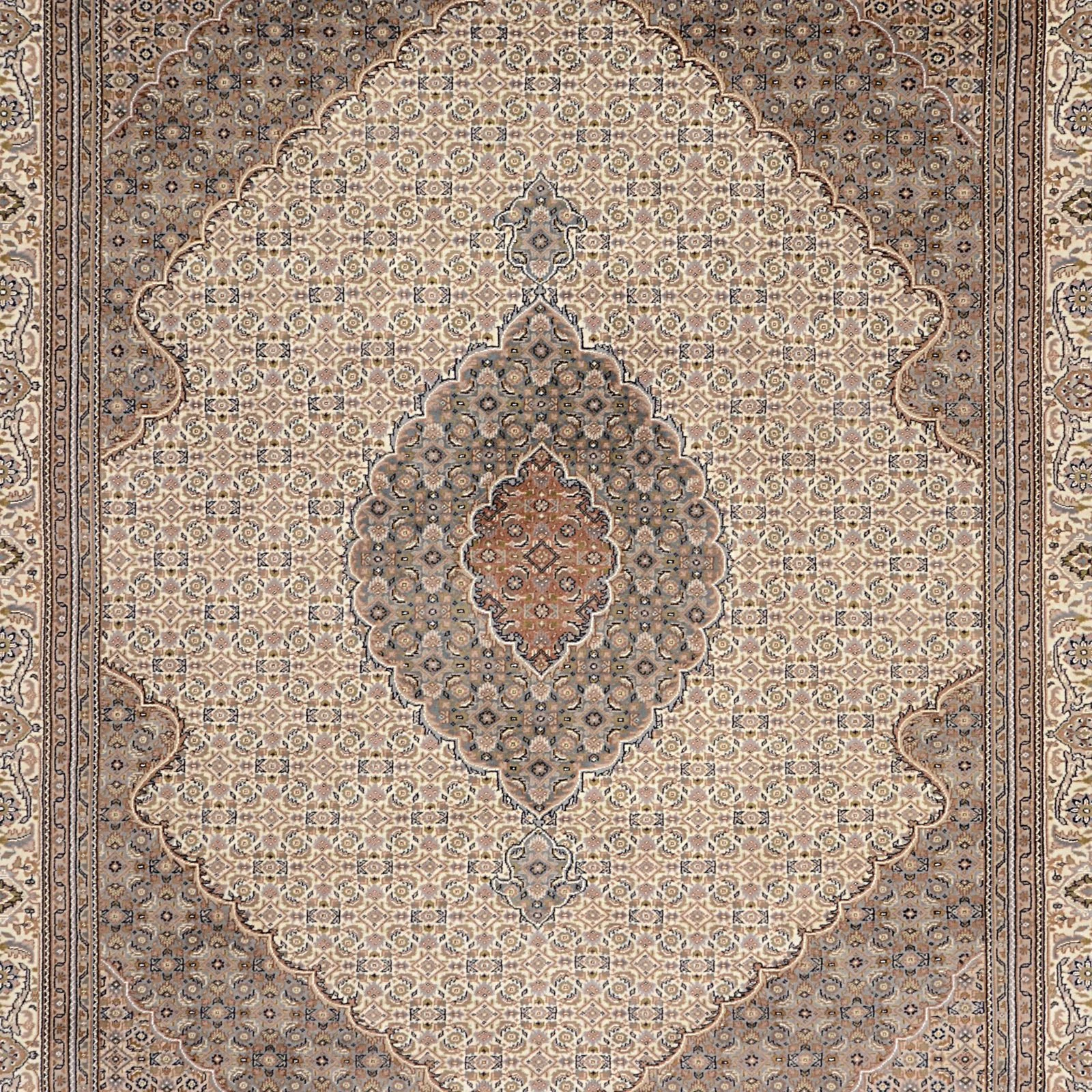 Tabriz Indian Rug — hand-knotted, 253 × 297 cm, Wool