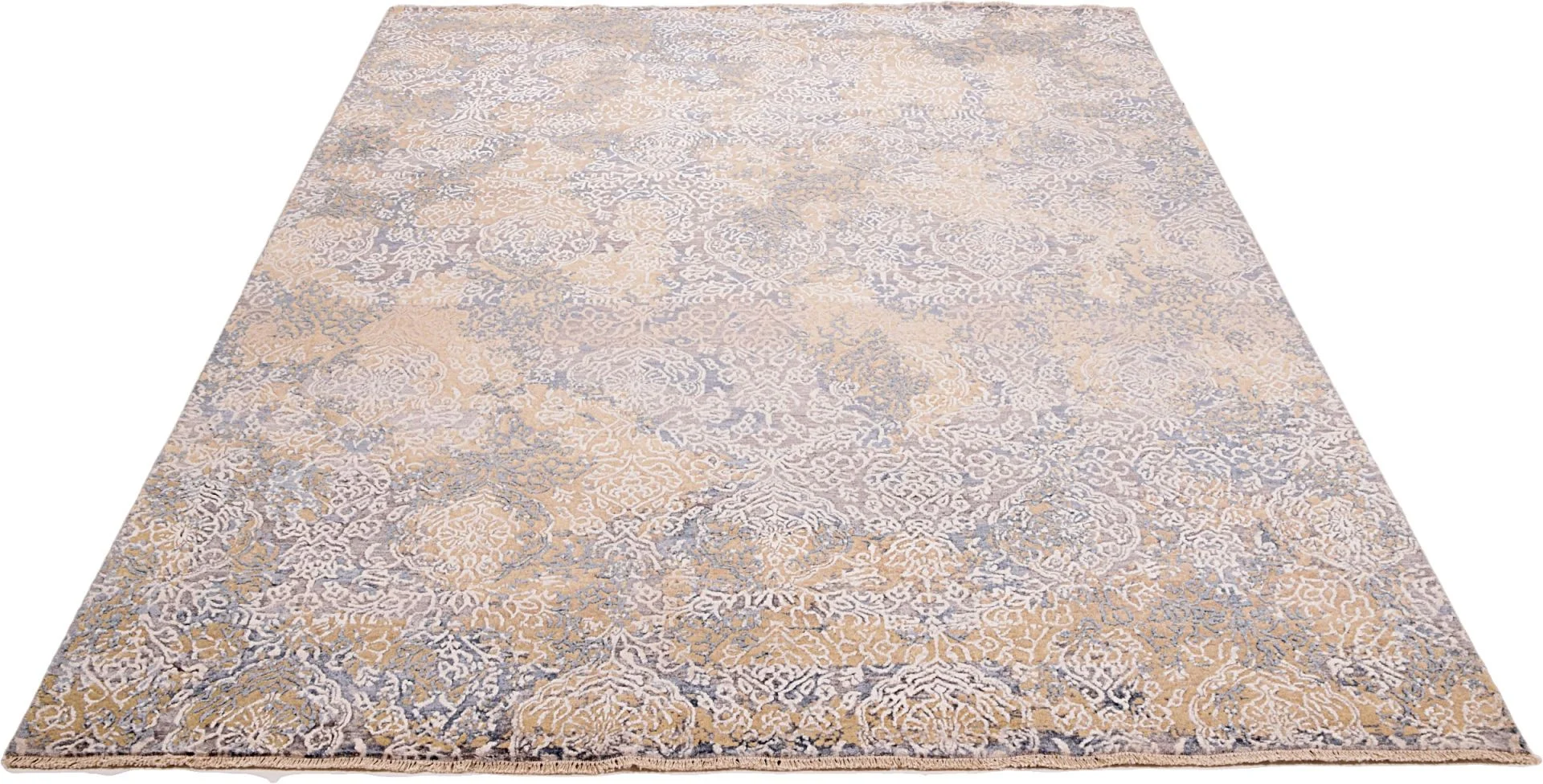 Indian Rug — hand-knotted, 236 × 308 cm, Wool