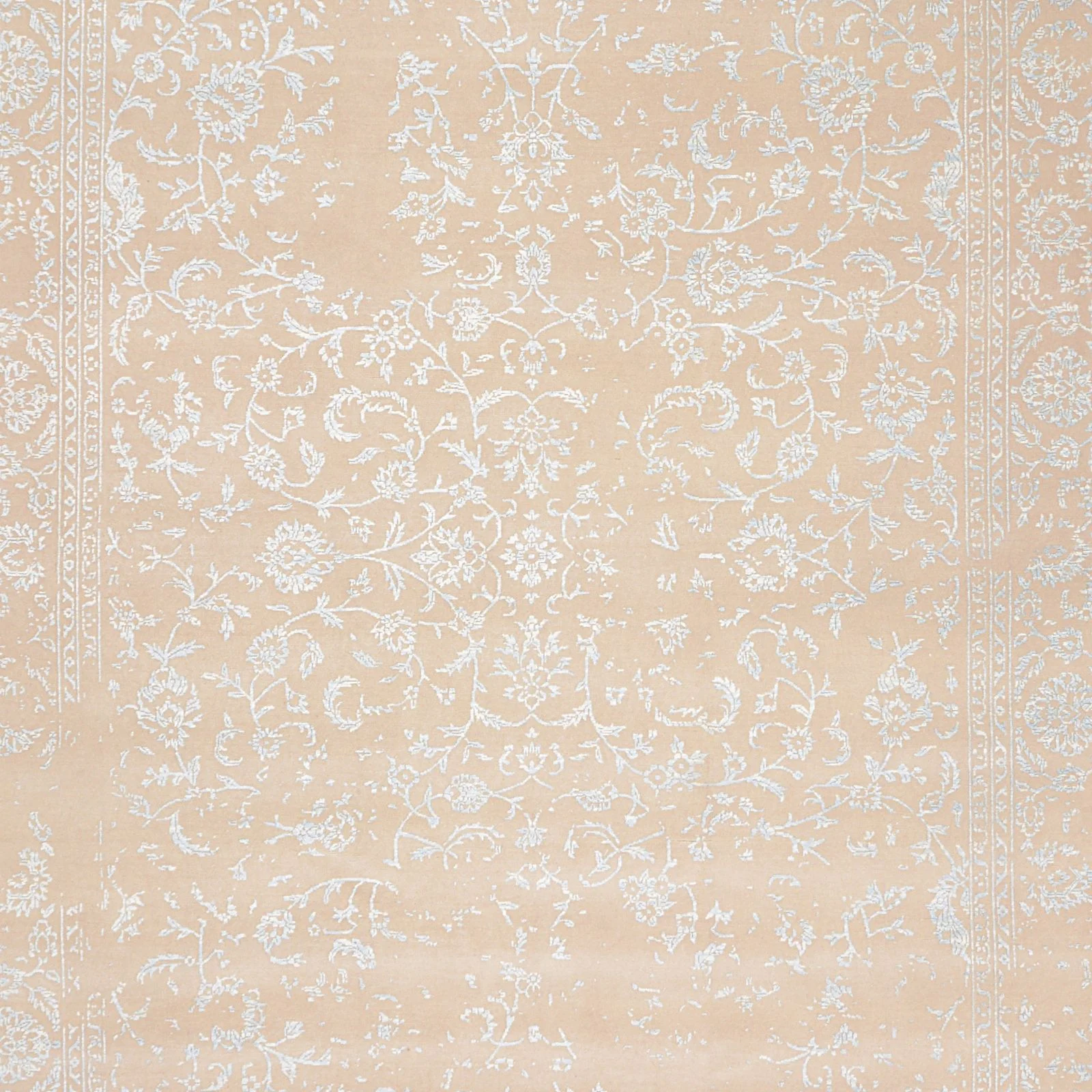 Indian Rug — hand-knotted, 240 × 299 cm, Wool
