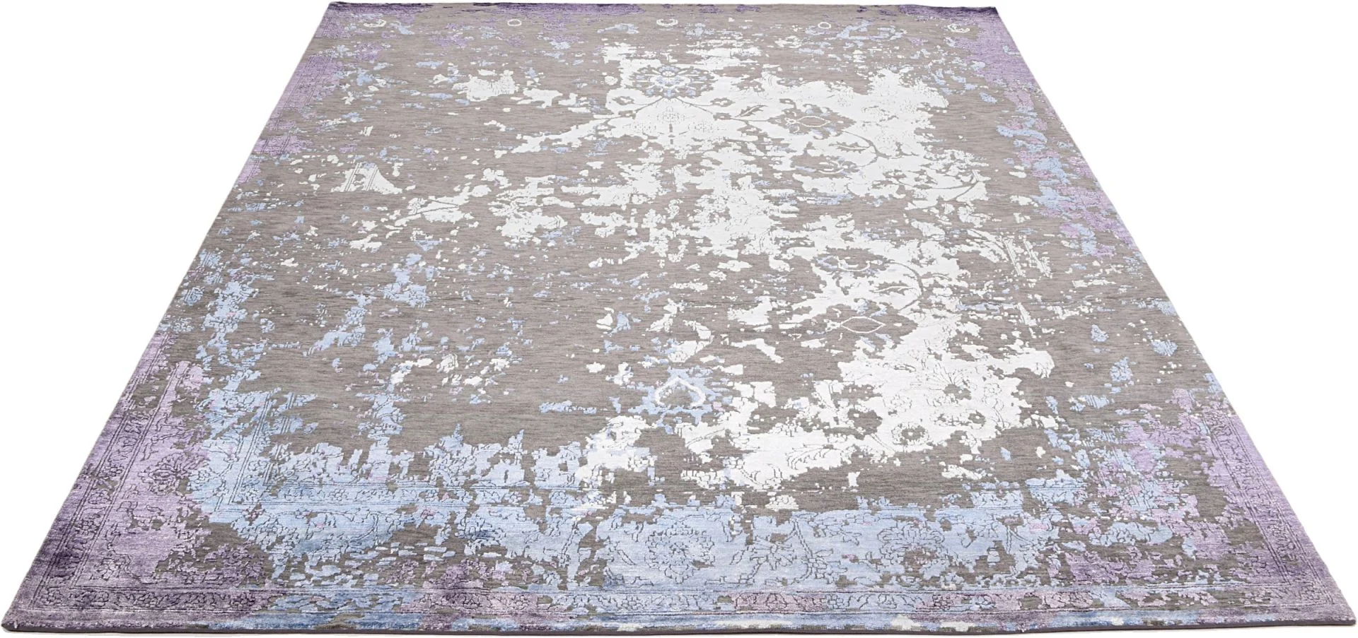 Indian Rug — hand-knotted, 245 × 302 cm, Wool