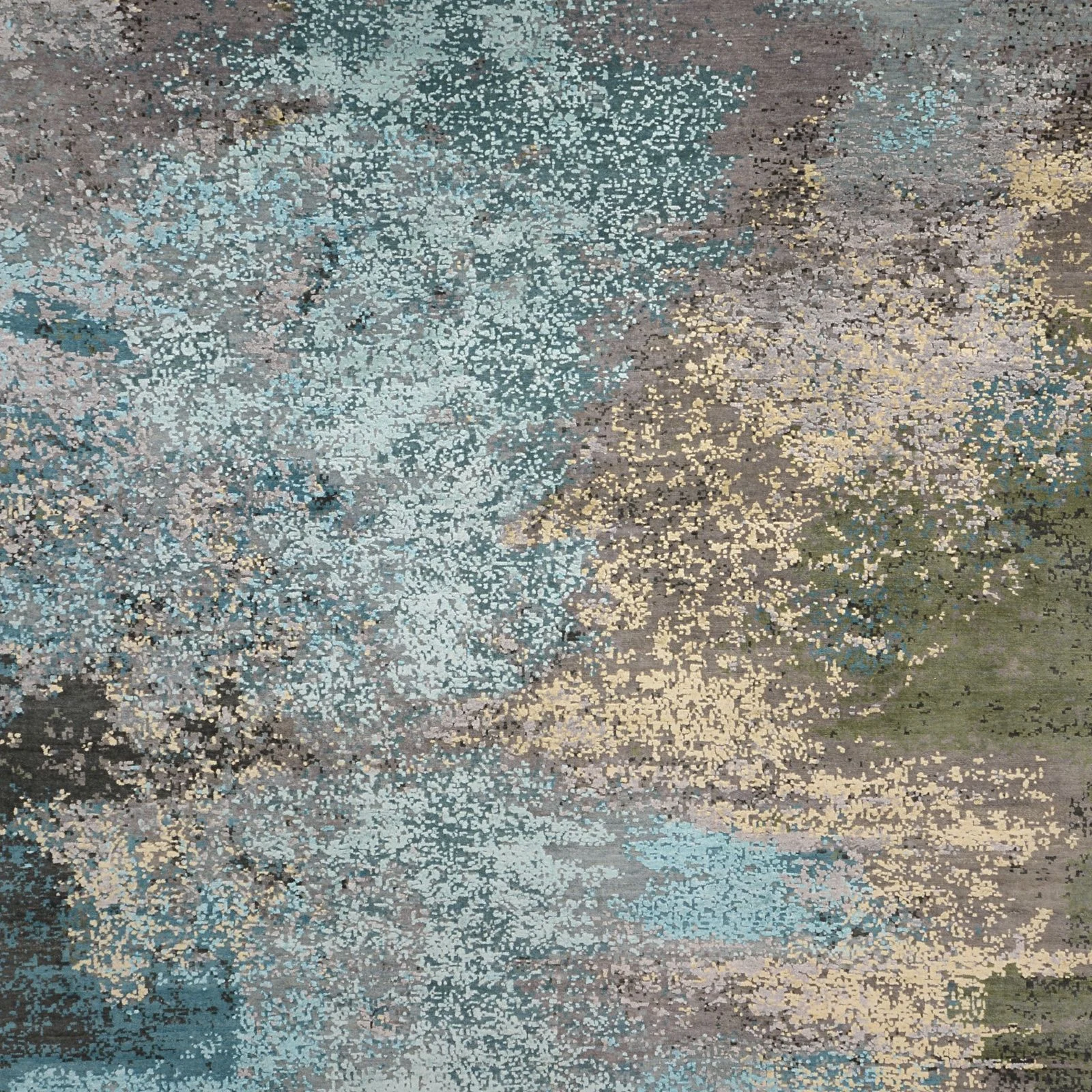 Indian Rug 247 × 305 cm, hand-knotted
